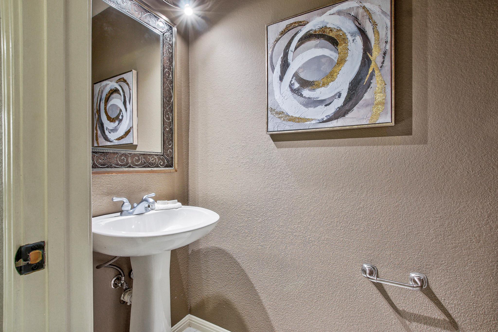 915 Mesquite Hollow Pl, Round Rock, TX 78665