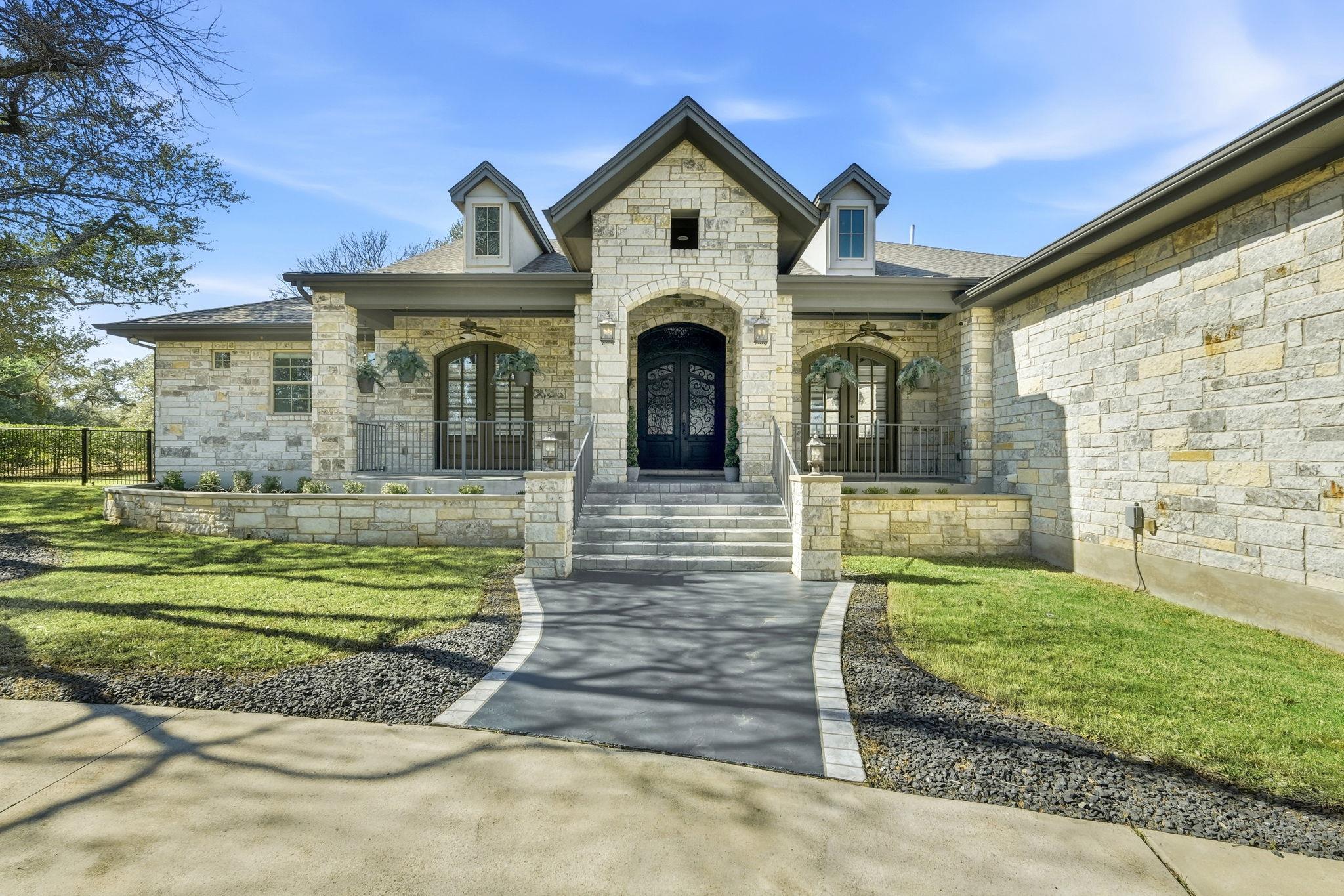 403 Highland Spring Ln, Georgetown, TX 78633