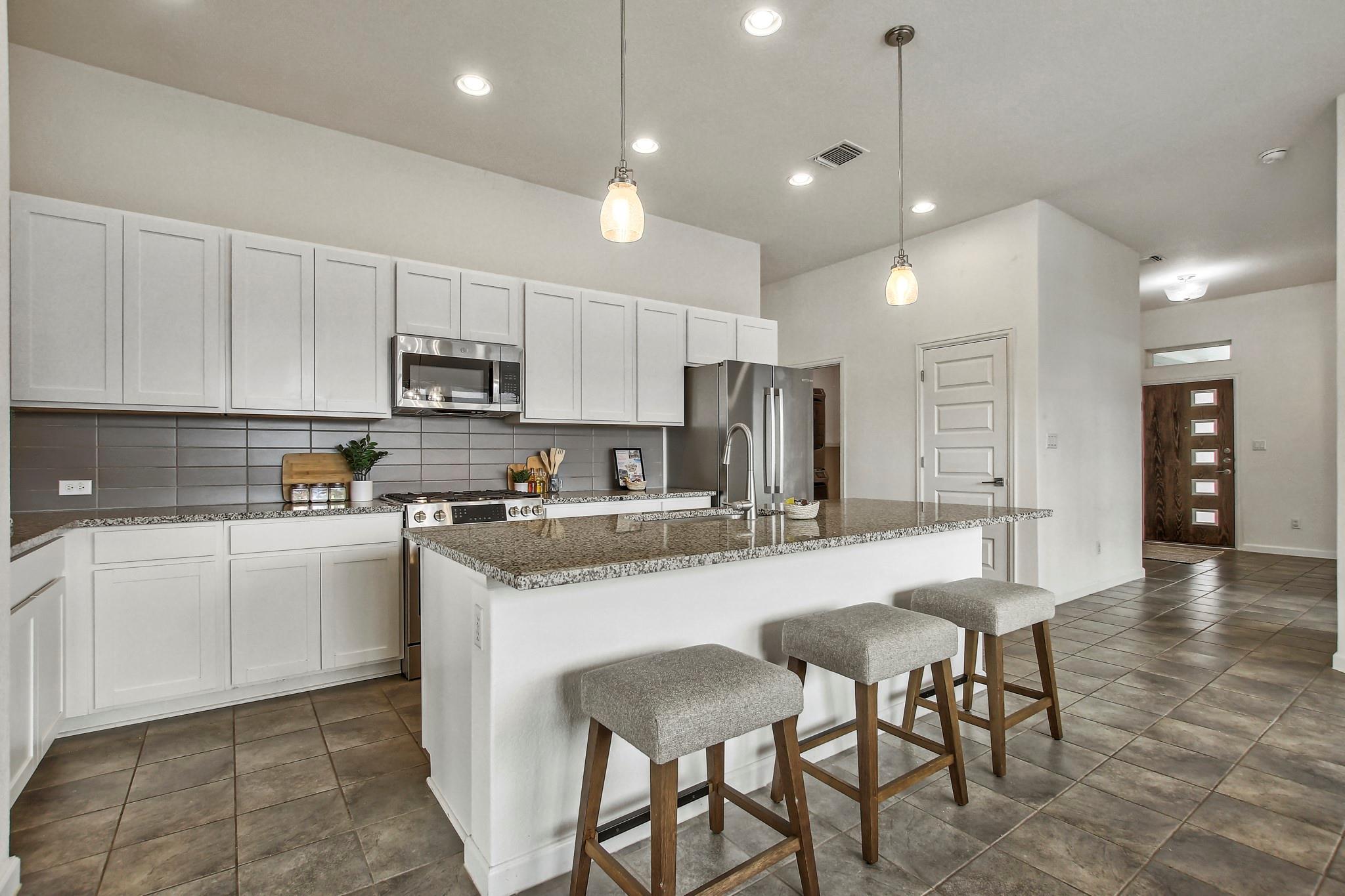 133 James Rose Ln, Bastrop, TX 78602