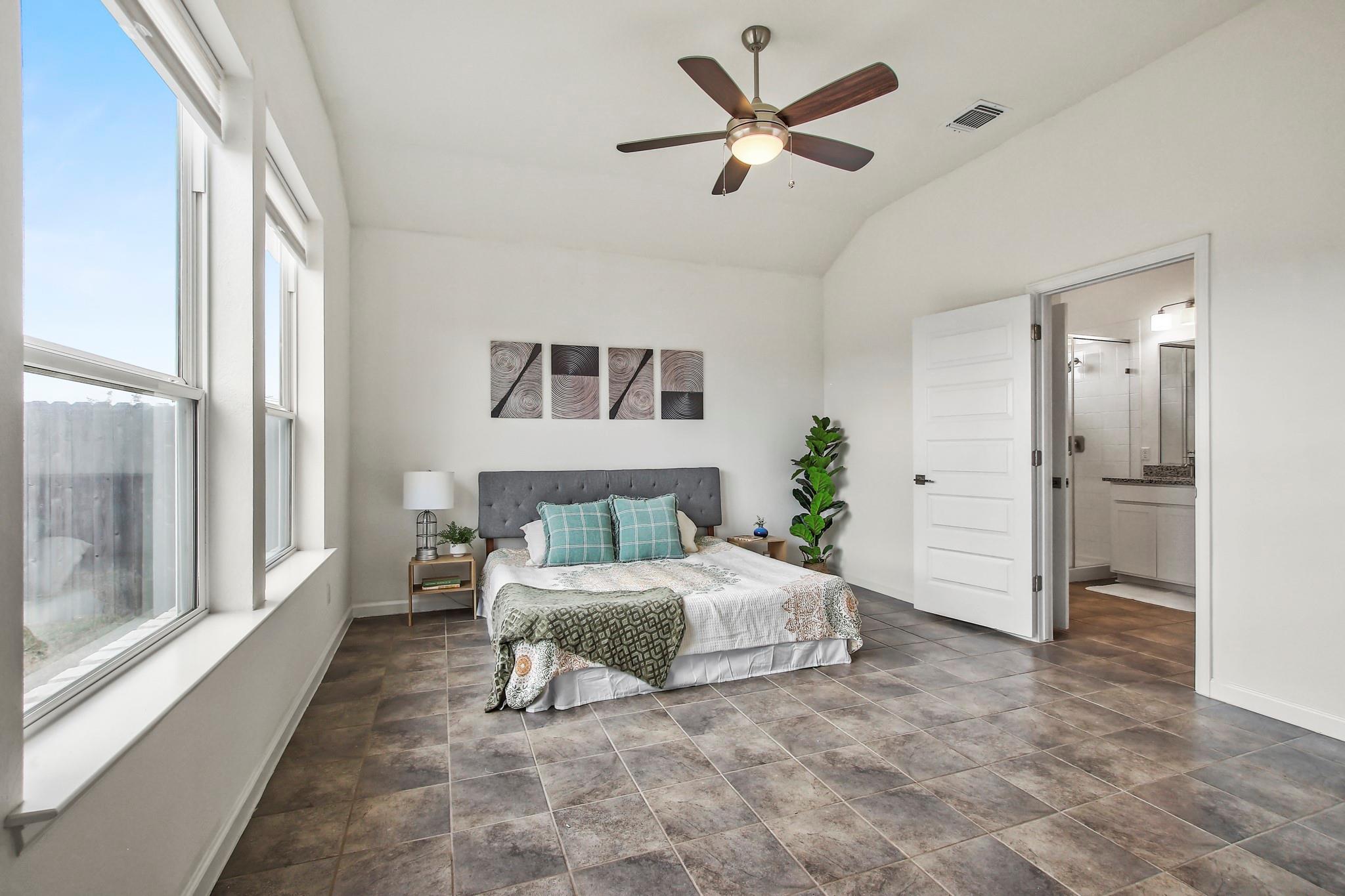 133 James Rose Ln, Bastrop, TX 78602