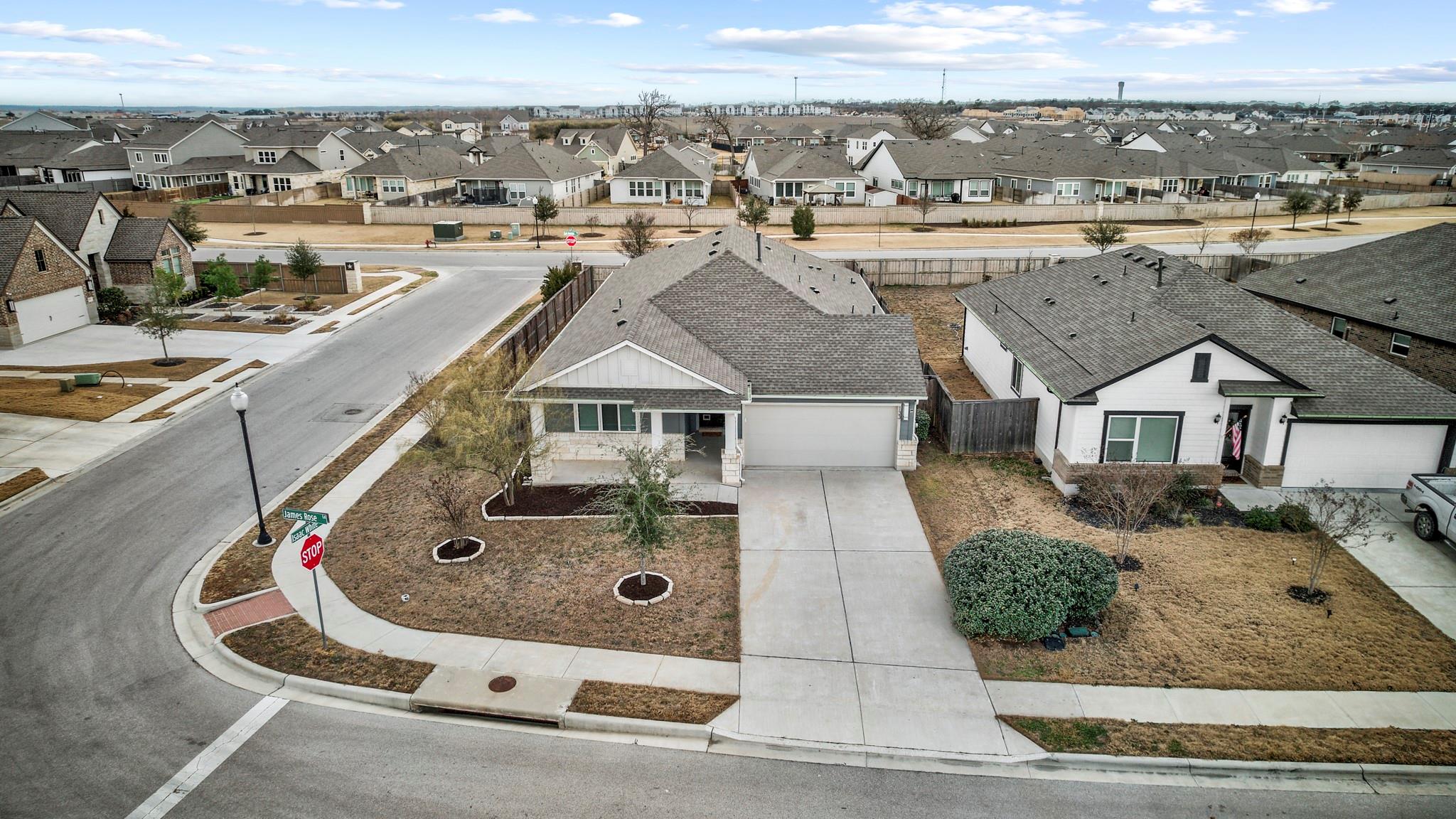 133 James Rose Ln, Bastrop, TX 78602