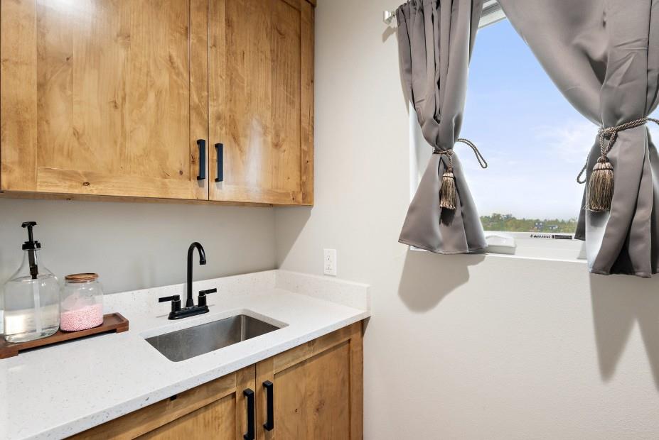 177 Kipahulu Dr, Bastrop, TX 78602