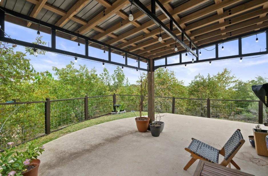 177 Kipahulu Dr, Bastrop, TX 78602