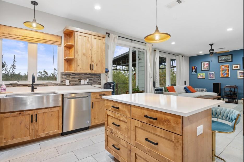 177 Kipahulu Dr, Bastrop, TX 78602