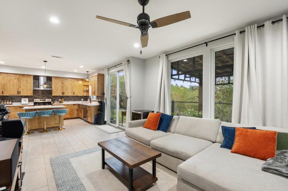 177 Kipahulu Dr, Bastrop, TX 78602