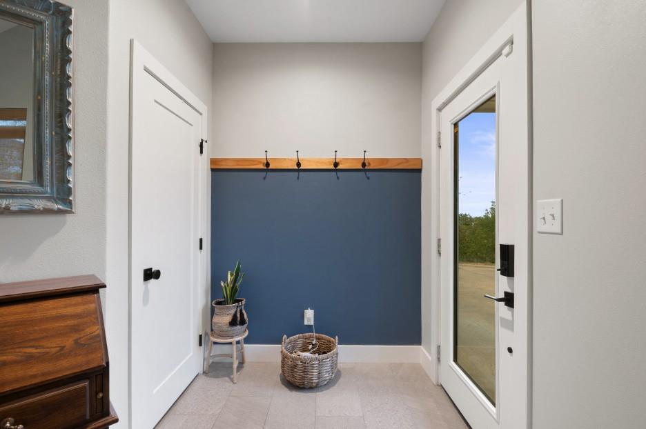 177 Kipahulu Dr, Bastrop, TX 78602