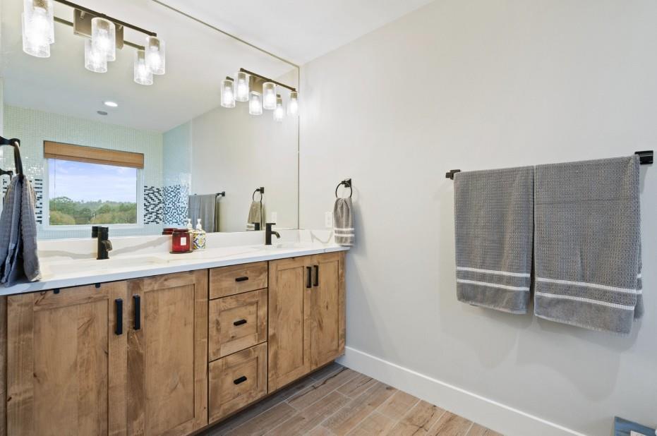 177 Kipahulu Dr, Bastrop, TX 78602