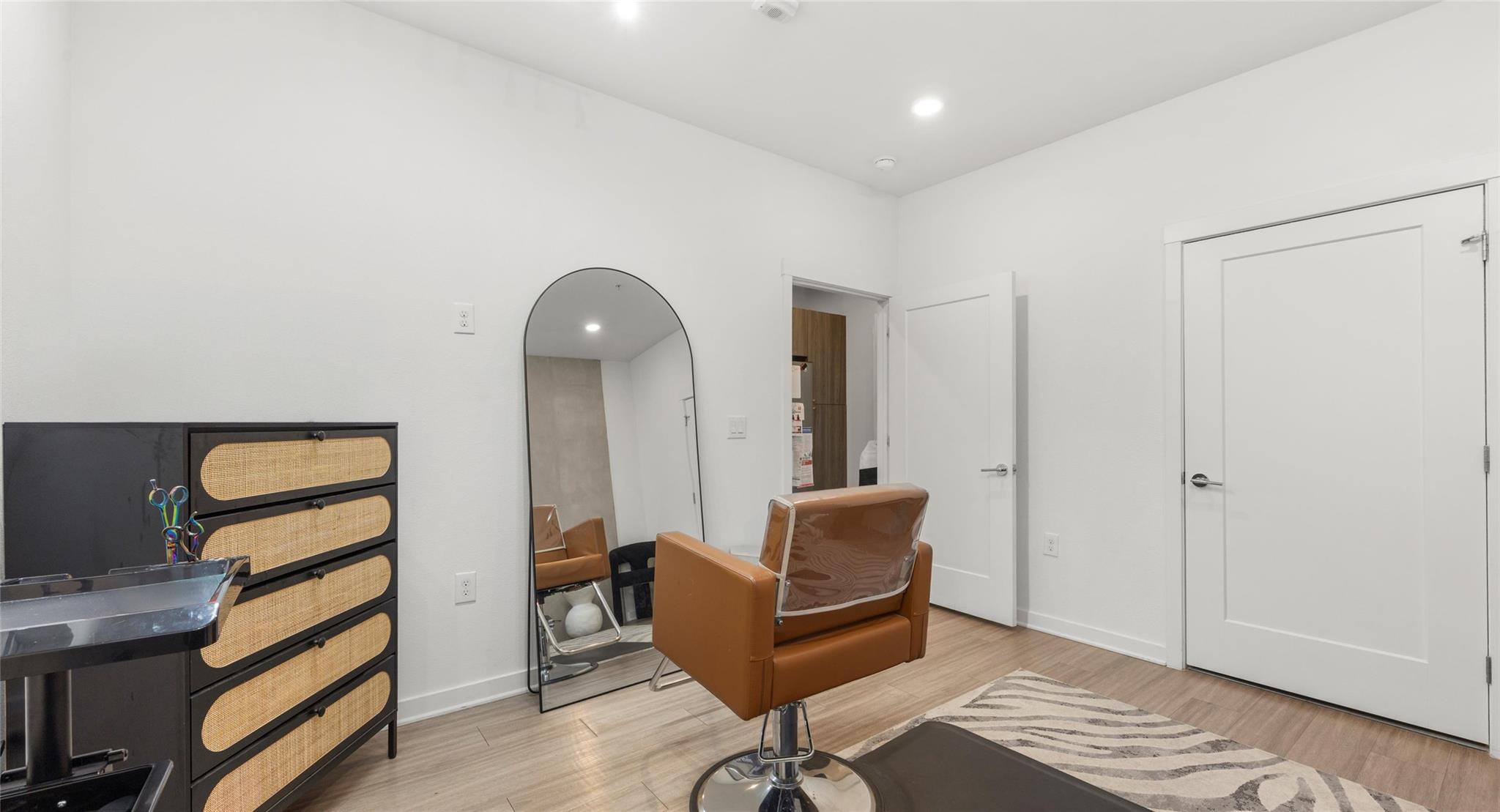 4361 S Congress Ave # 103, Austin, TX 78745