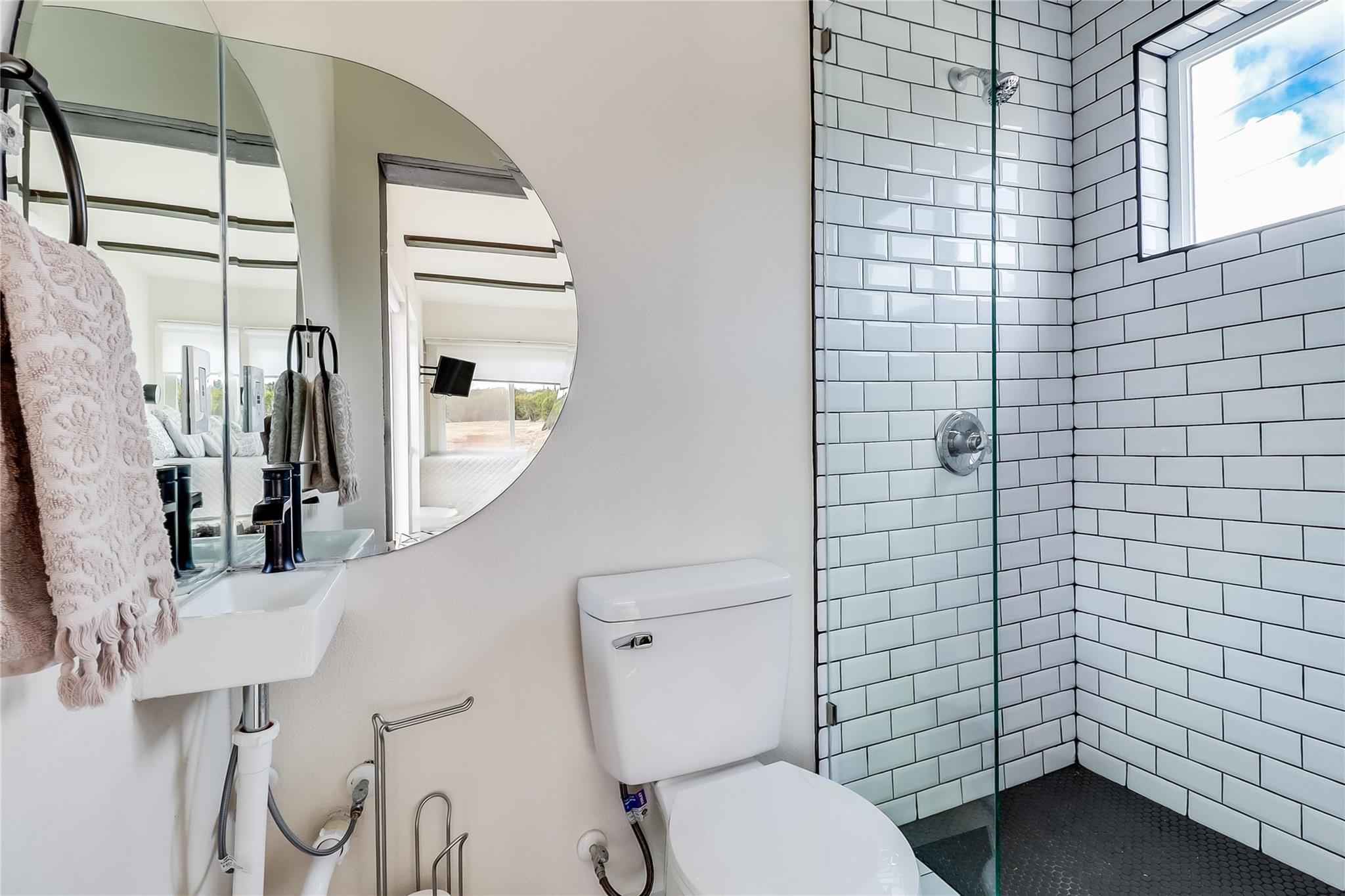 1100 Norwood Rd A/B Rd, Dripping Springs, TX 78620