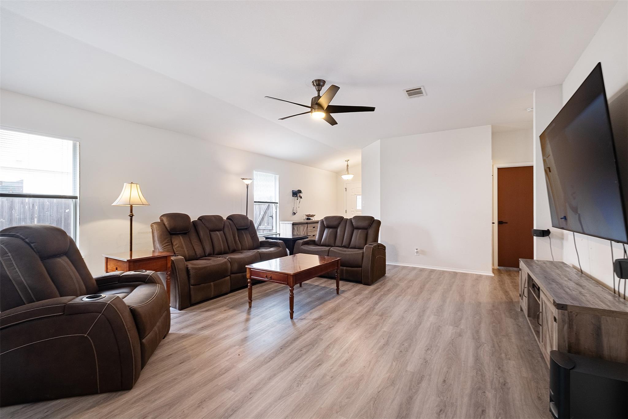 745 Caylor Cv, Bastrop, TX 78602