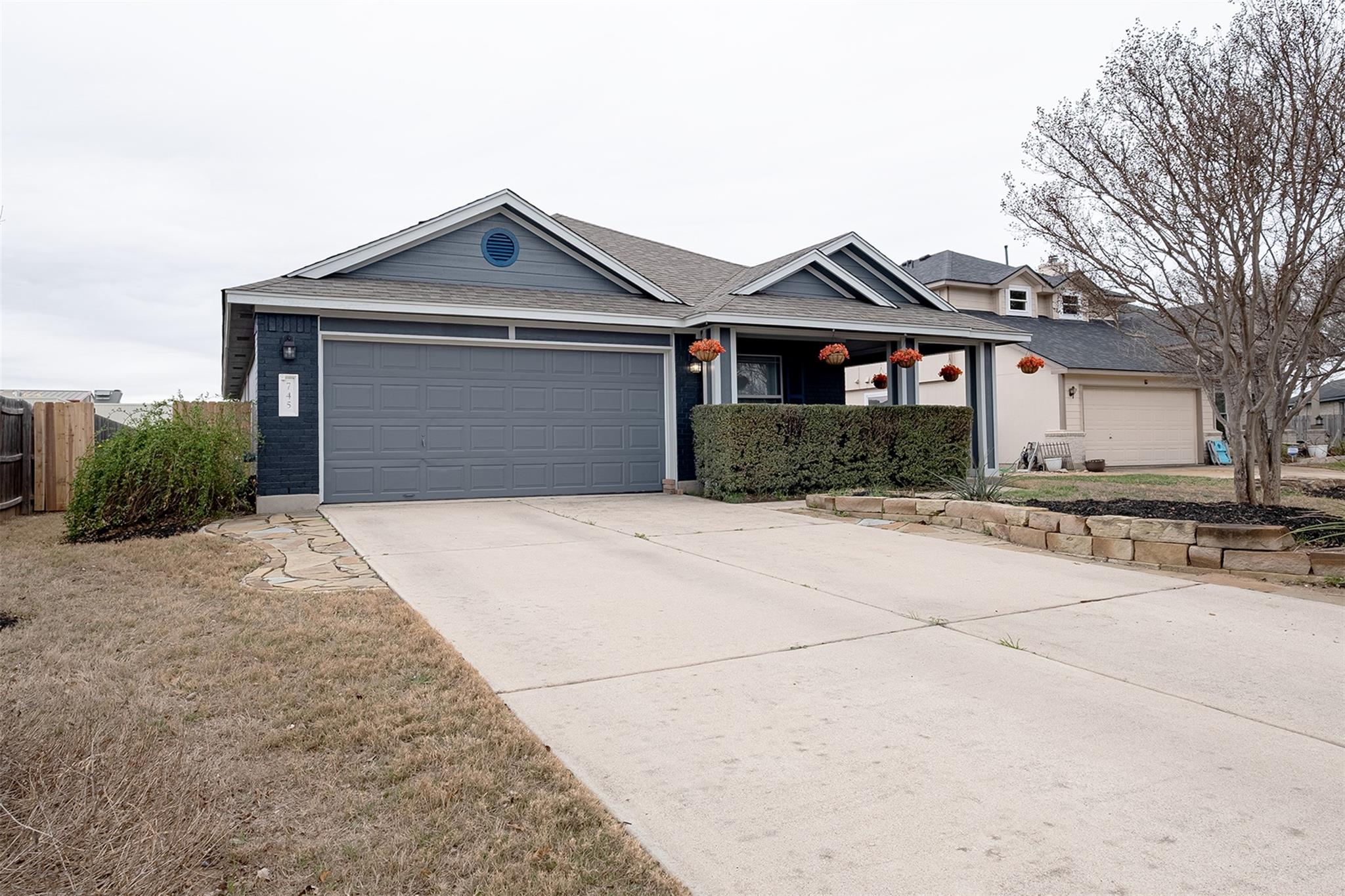 745 Caylor Cv, Bastrop, TX 78602