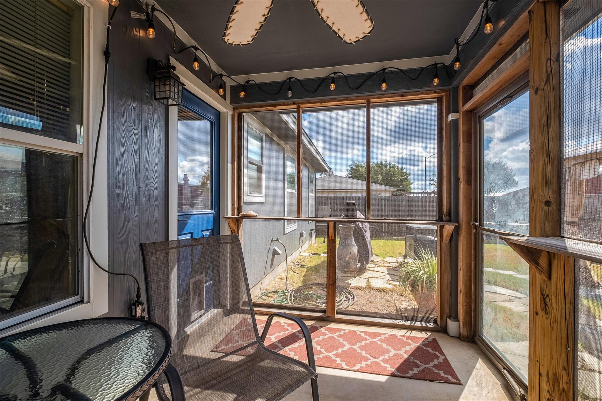 745 Caylor Cv, Bastrop, TX 78602