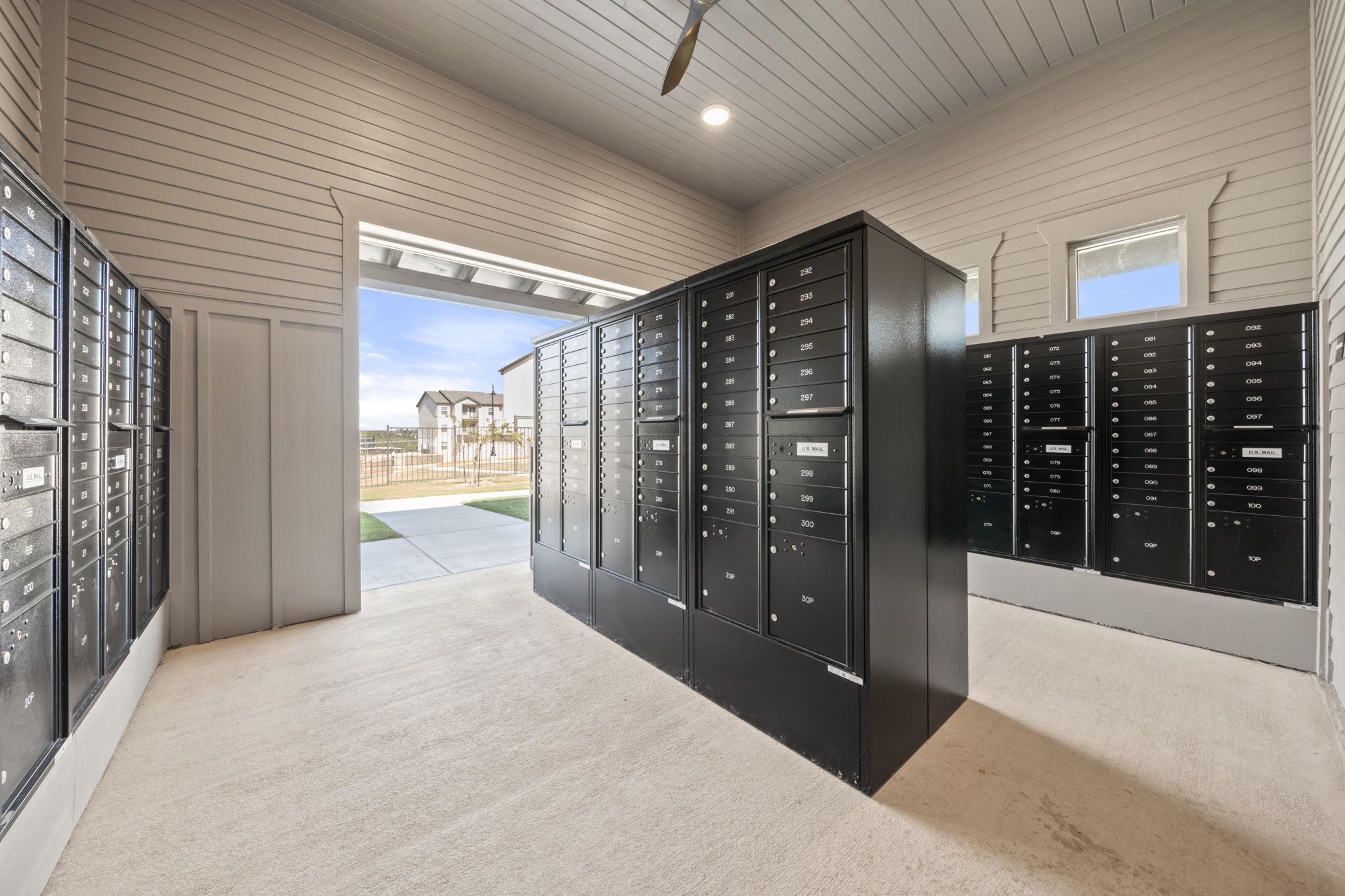 691 Union Chapel Rd # S1, Cedar Creek, TX 78612