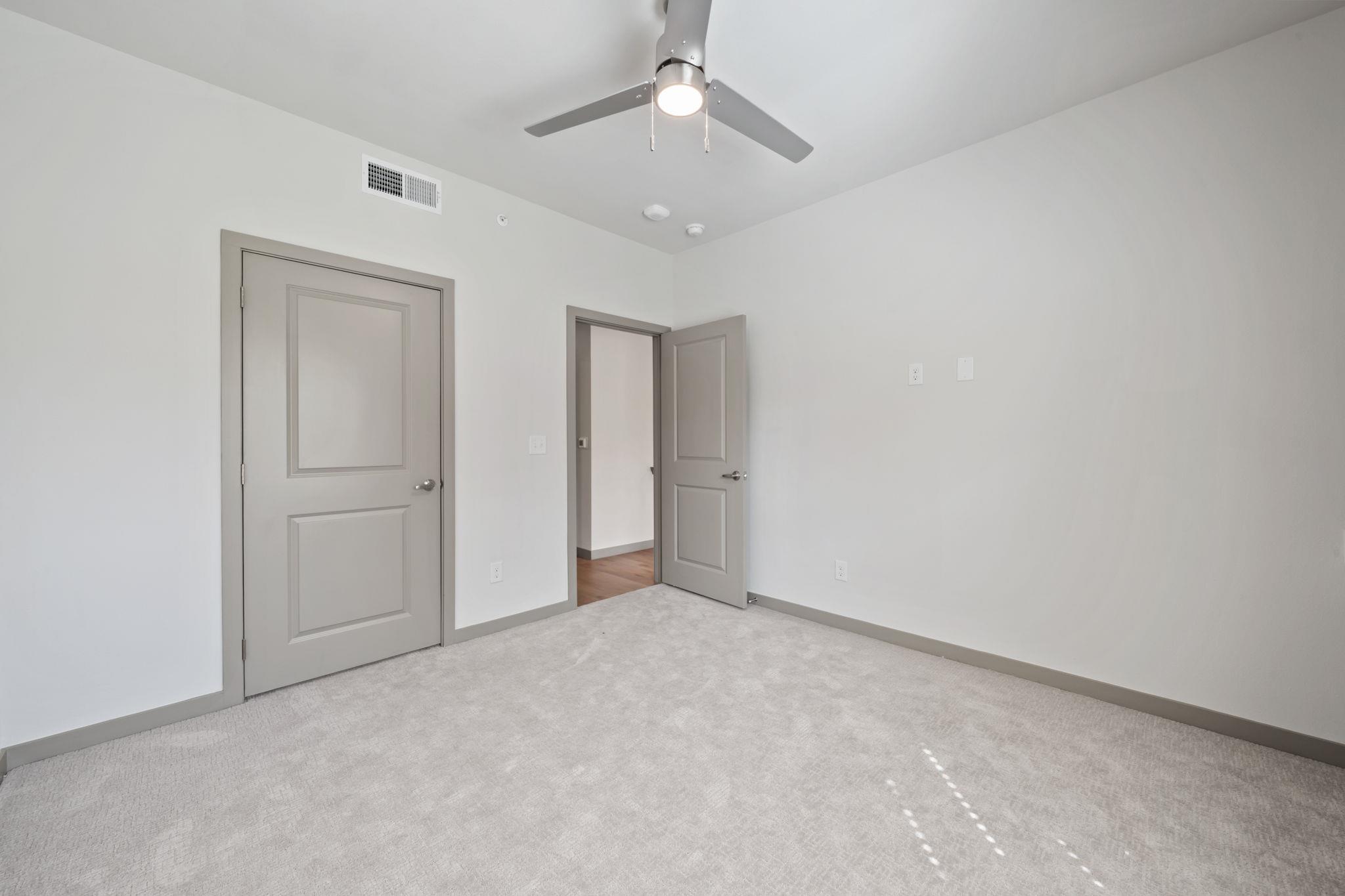 691 Union Chapel Rd # S1, Cedar Creek, TX 78612