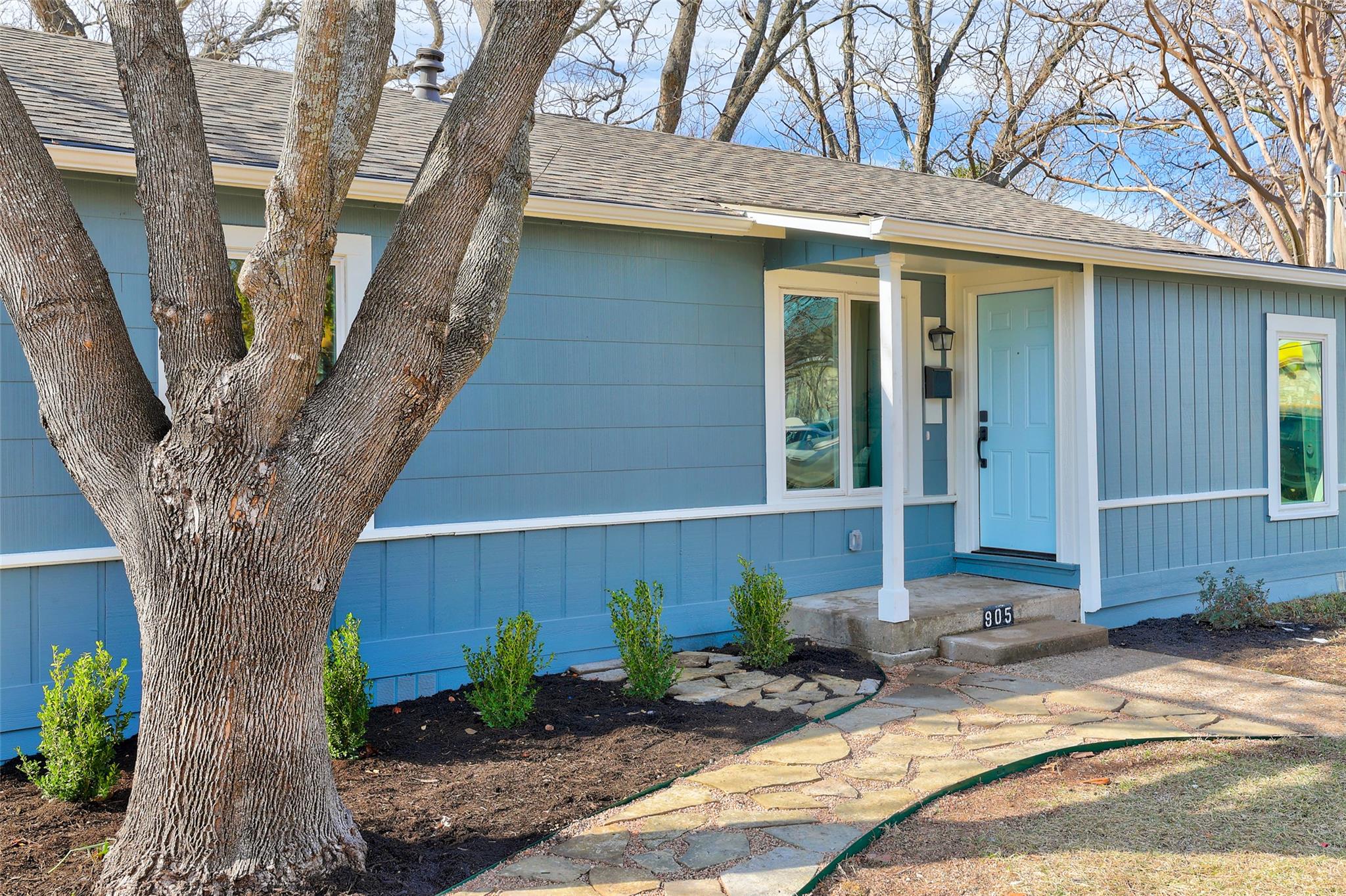 905 E 55th 1/2 St, Austin, TX 78751