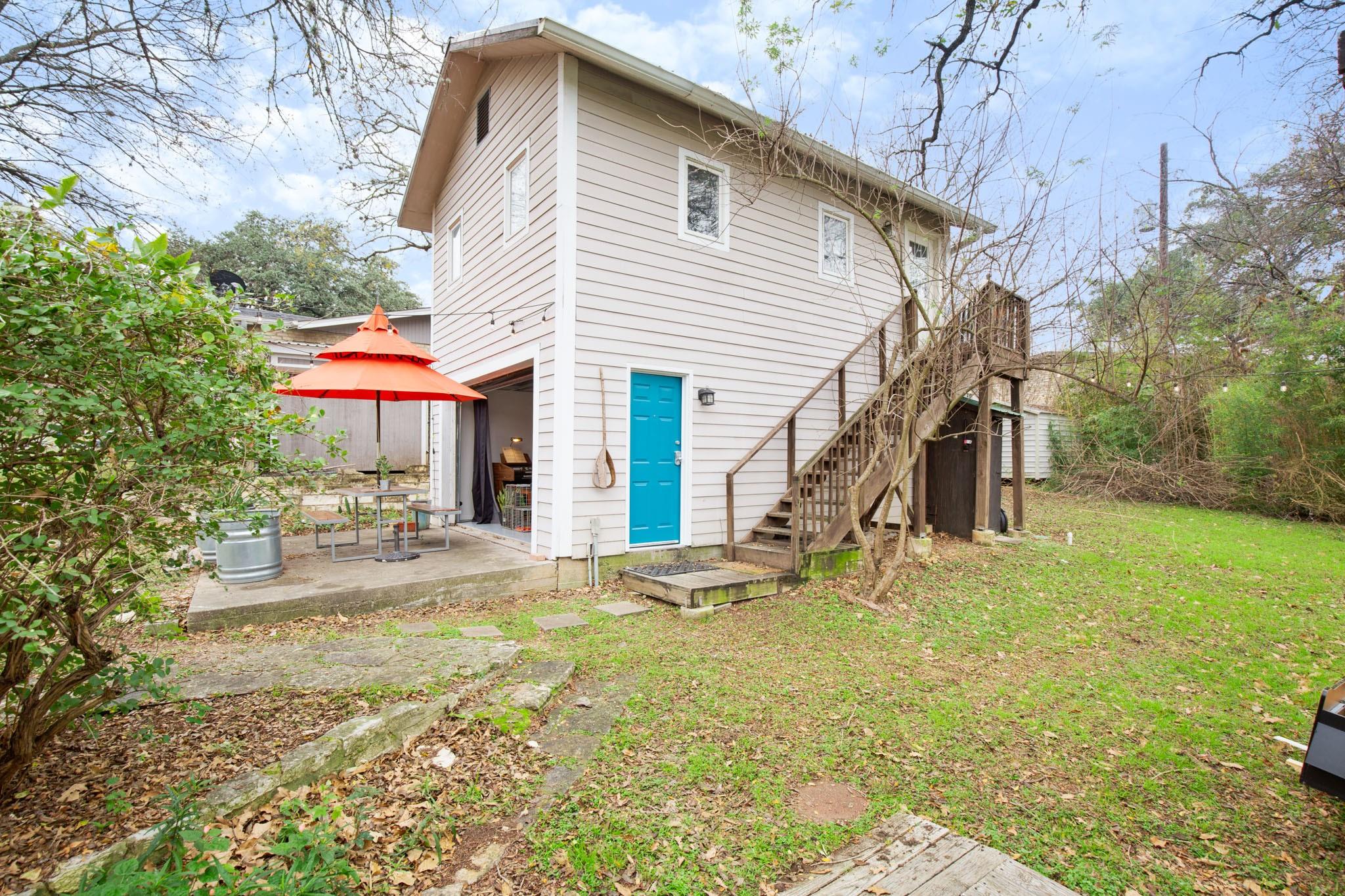 1406 Summit St, Austin, TX 78741