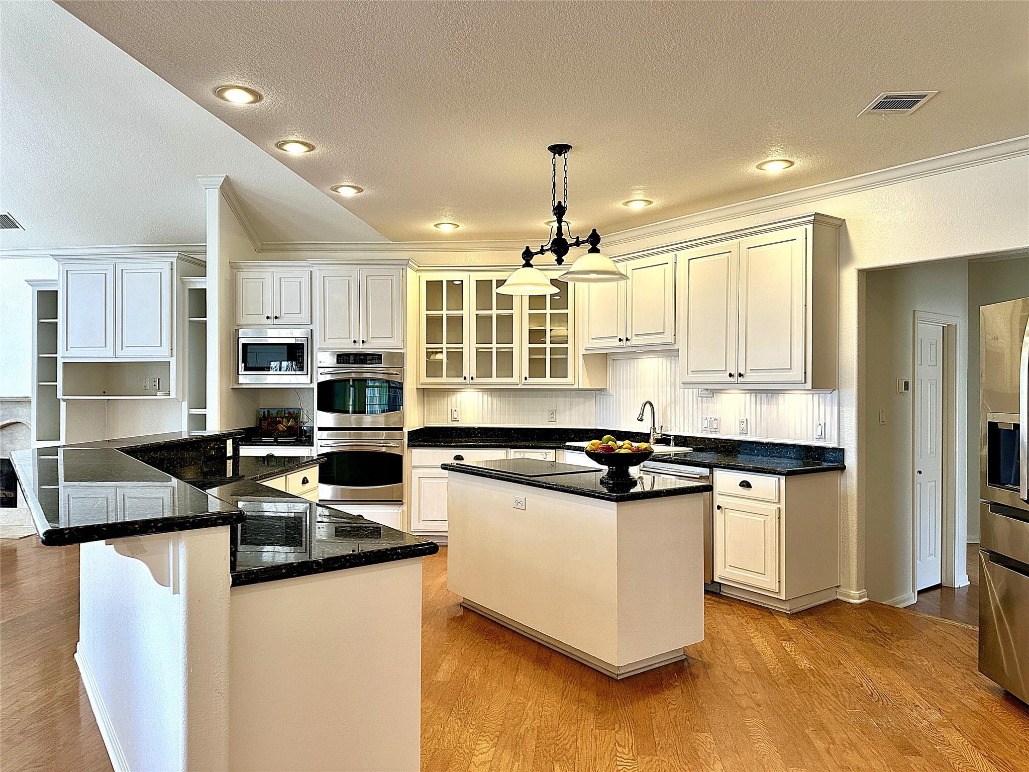 159 Moku Manu Dr, Bastrop, TX 78602