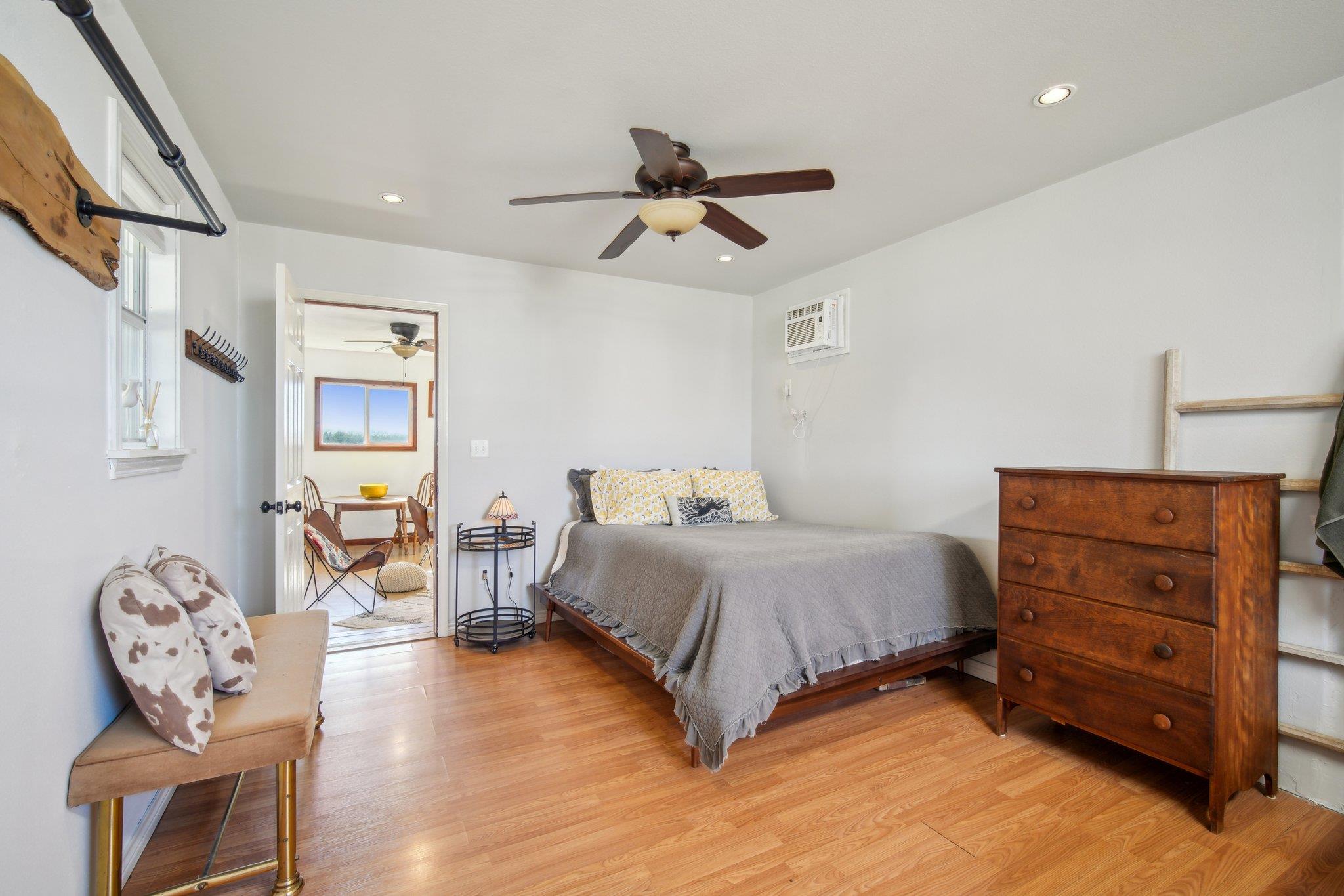 2200 Highway 21 E, Paige, TX 78659