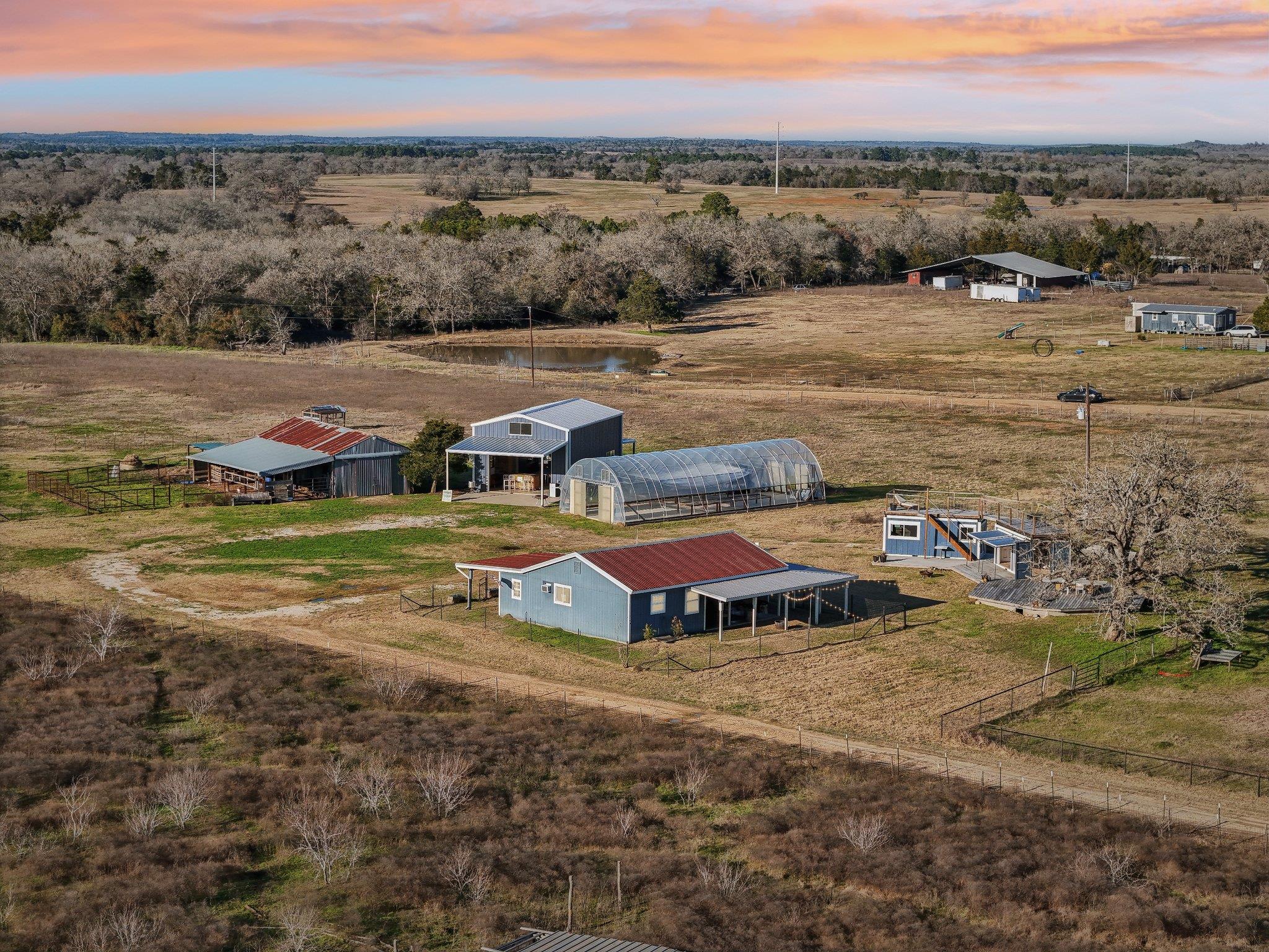 2200 Highway 21 E, Paige, TX 78659