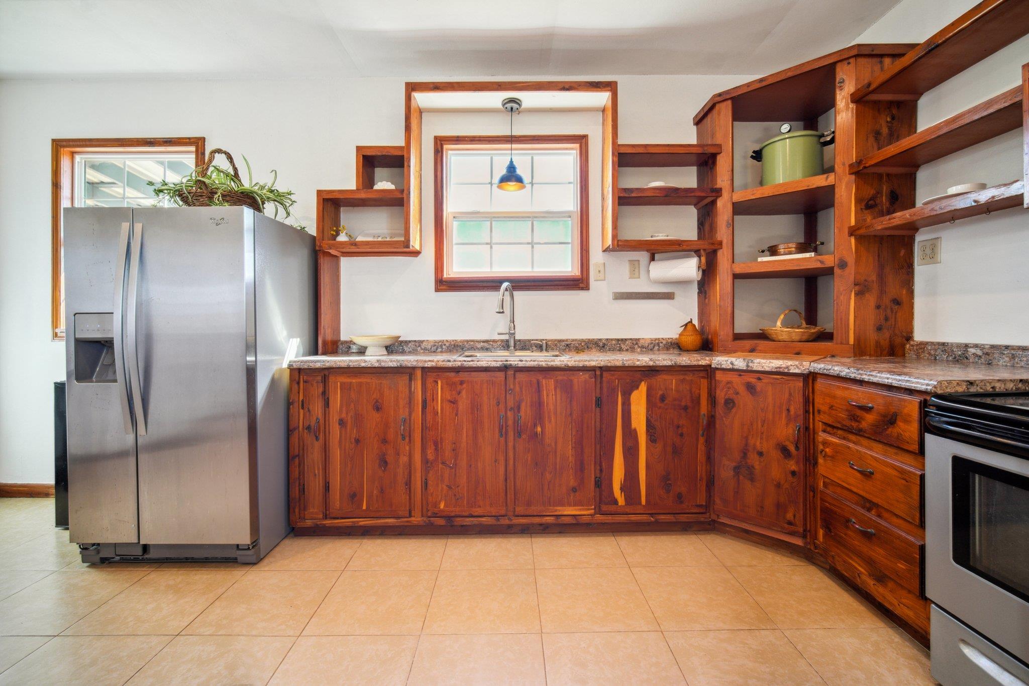 2200 Highway 21 E, Paige, TX 78659