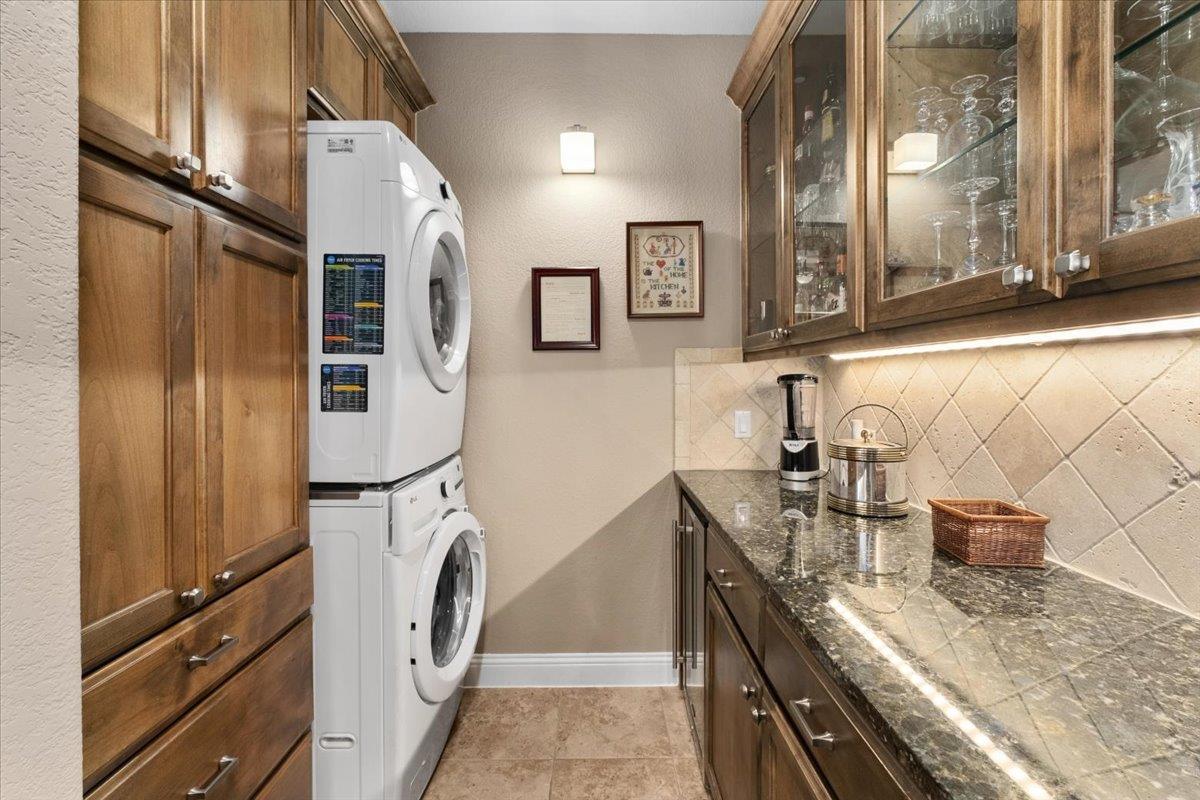 234 Via Valmonte Dr, Buda, TX 78610