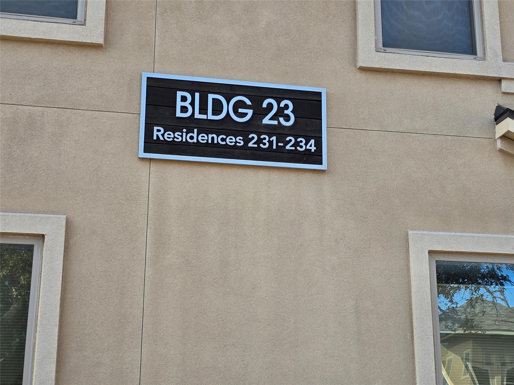 13800 Lyndhurst St # 233, Austin, TX 78717