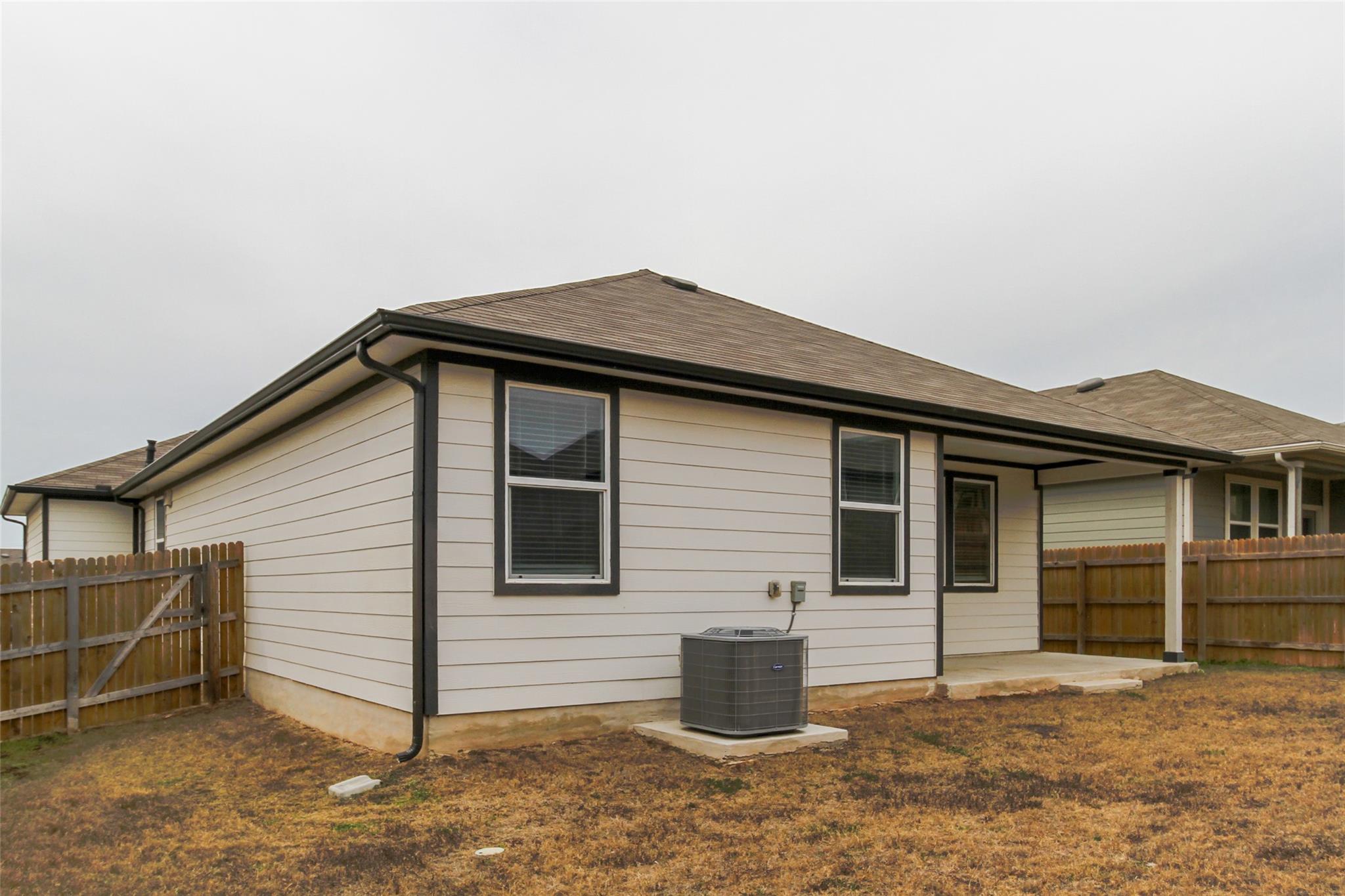 182 Eagle Mountain Trl, Kyle, TX 78640