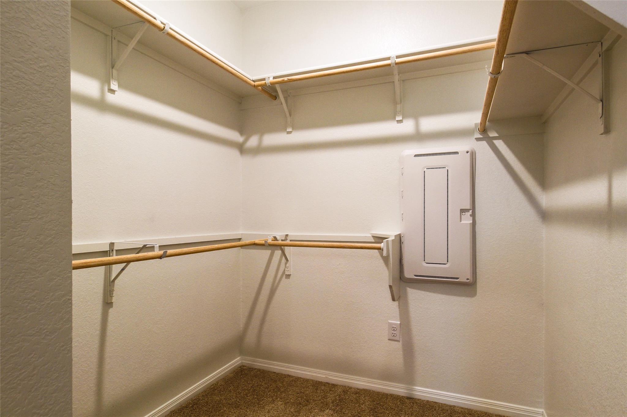 182 Eagle Mountain Trl, Kyle, TX 78640