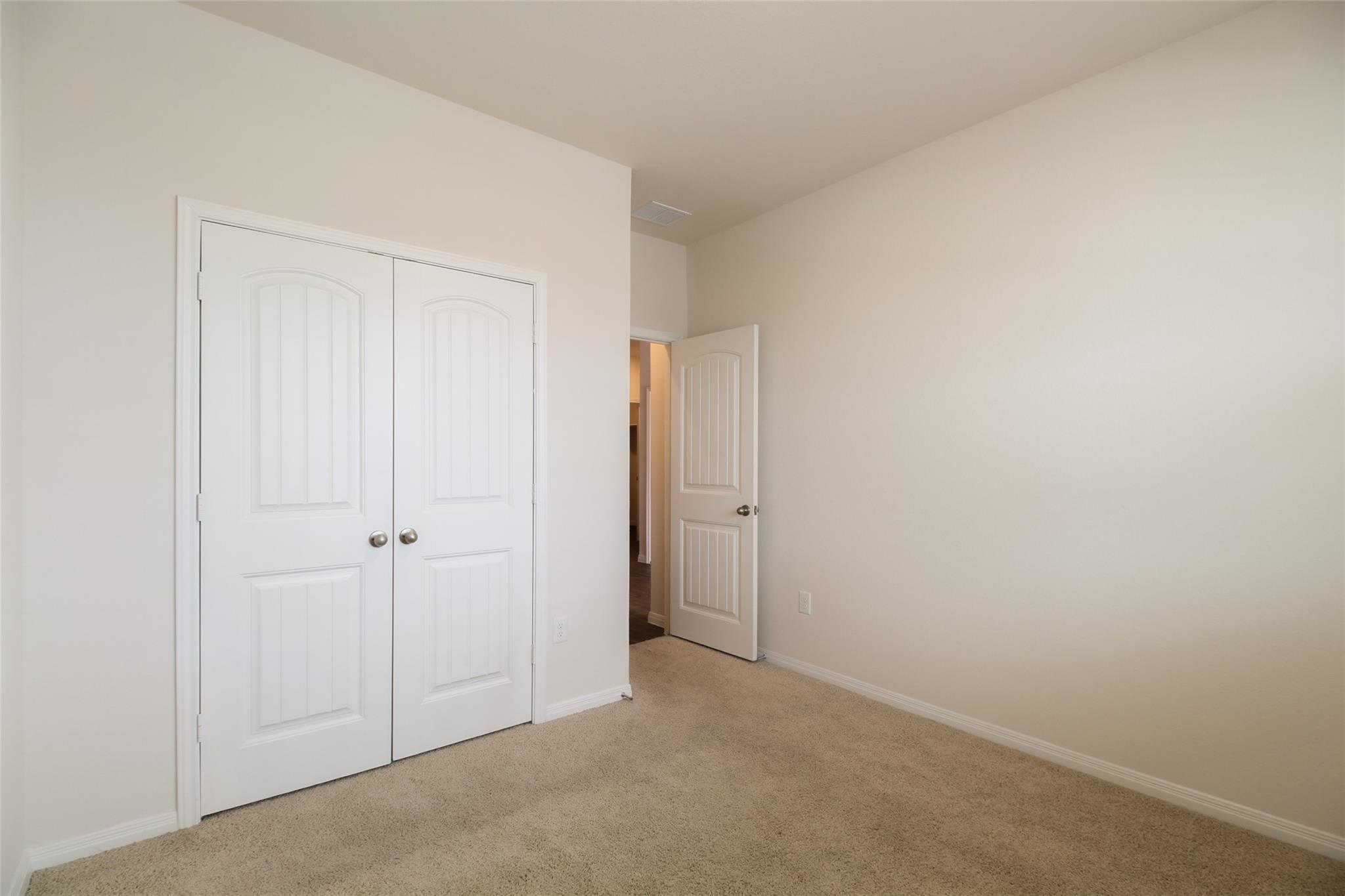 182 Eagle Mountain Trl, Kyle, TX 78640