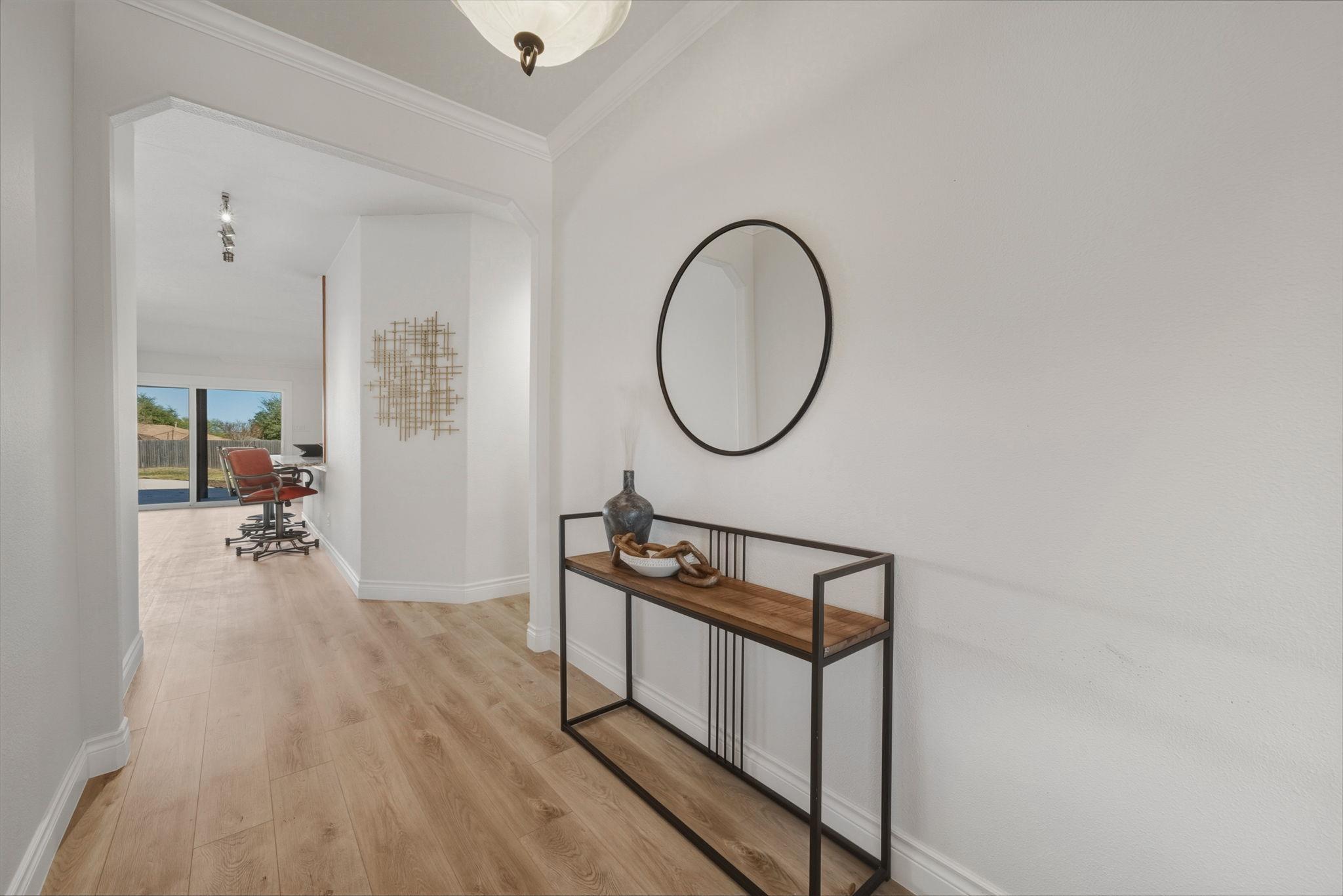 107 Rock Chalk Ct, Round Rock, TX 78664