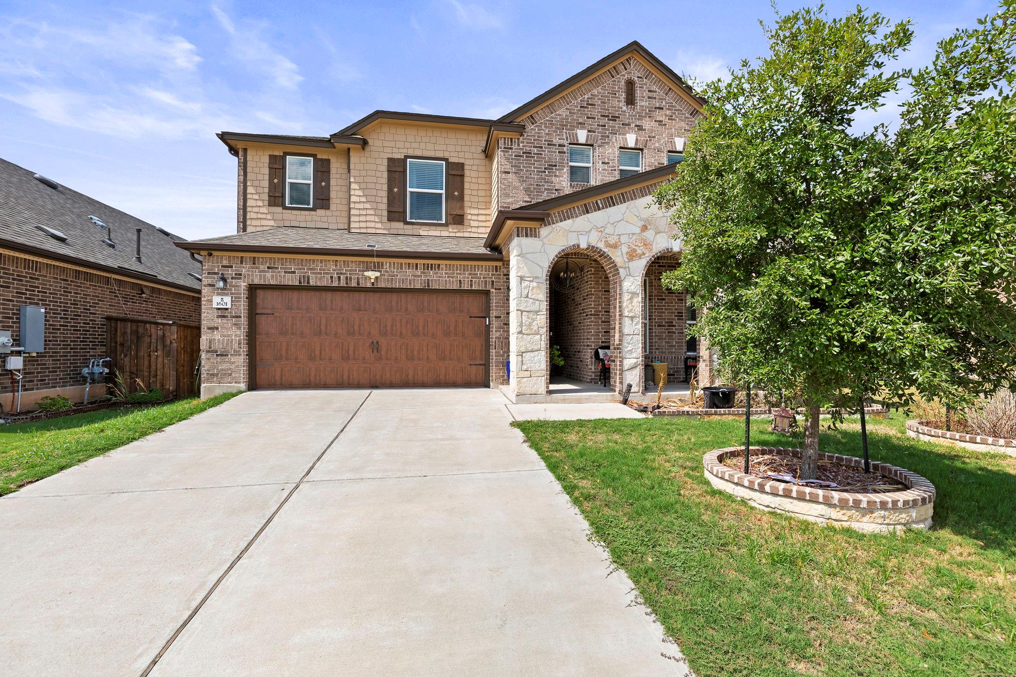 1601 Sonny Dr, Leander, TX 78641