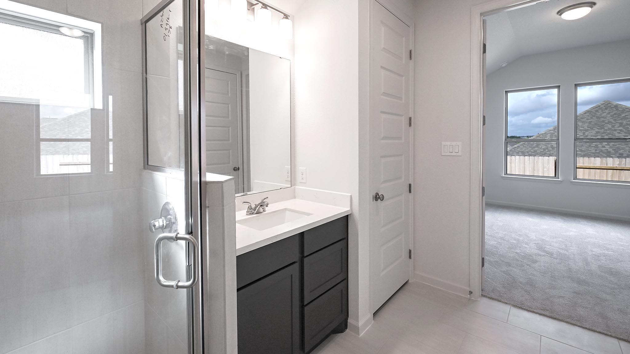 178 Blackborrow Dr, Kyle, TX 78640