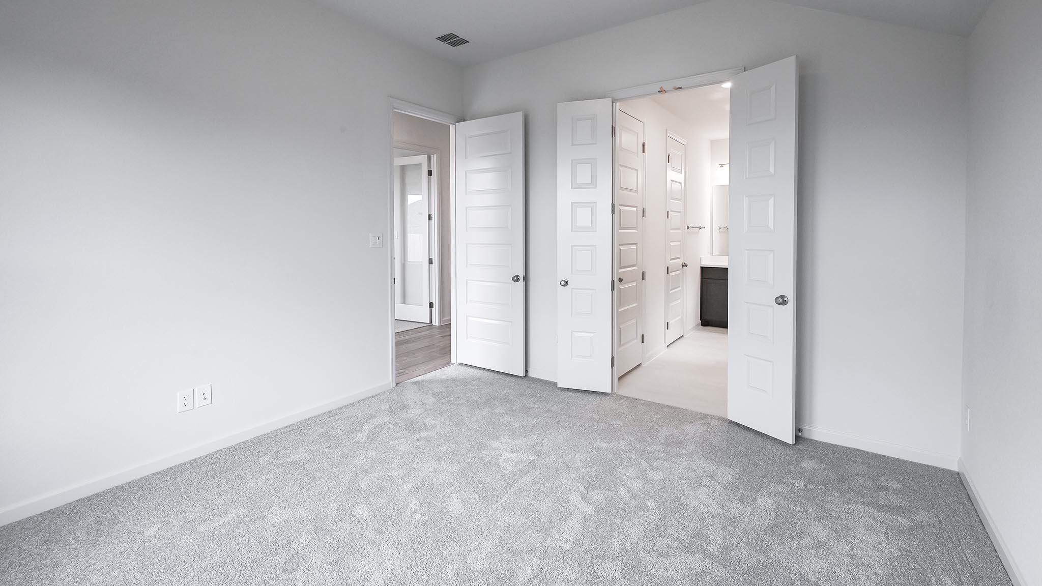 178 Blackborrow Dr, Kyle, TX 78640