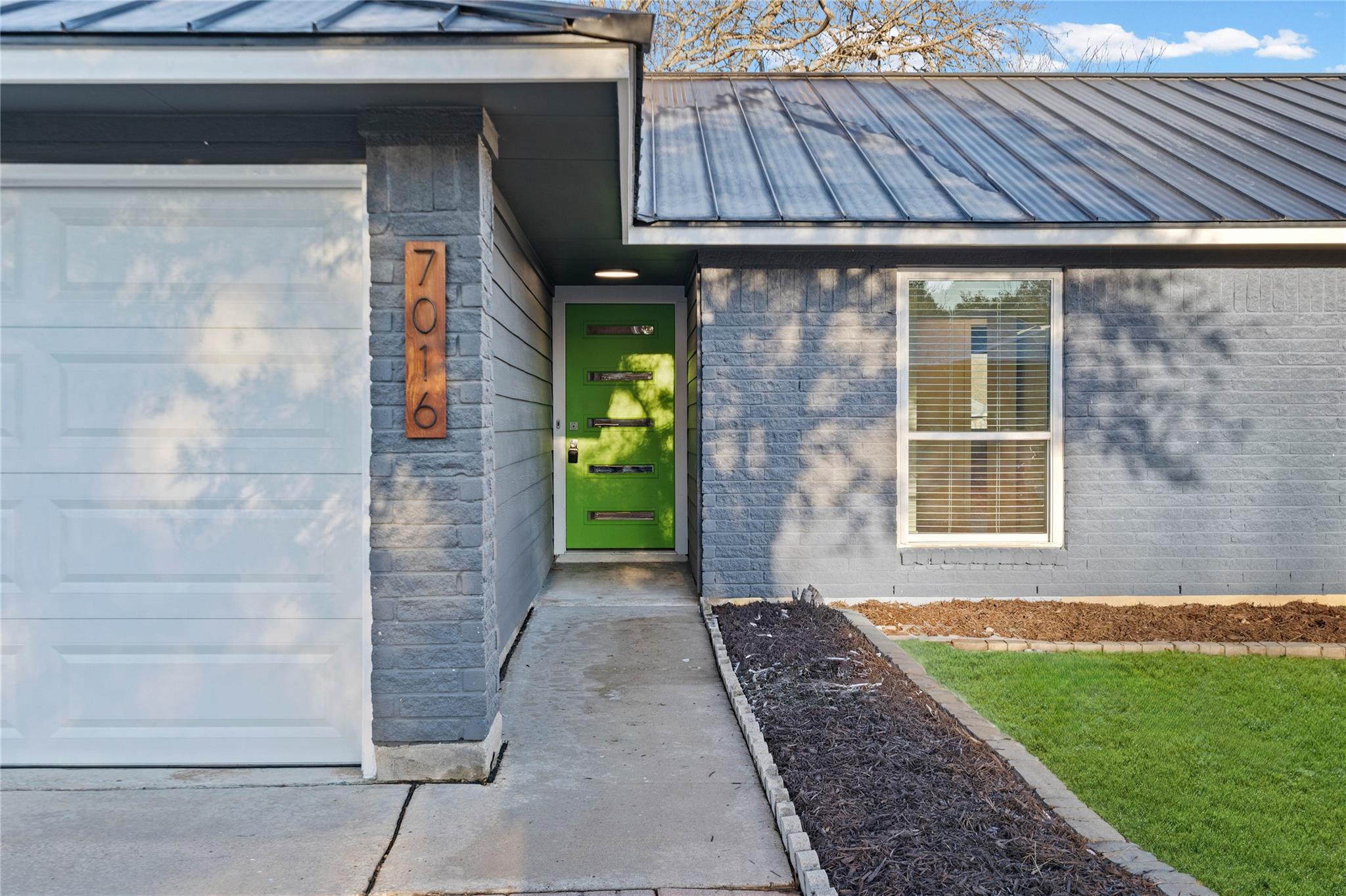 7016 Crosswood Dr, Austin, TX 78745