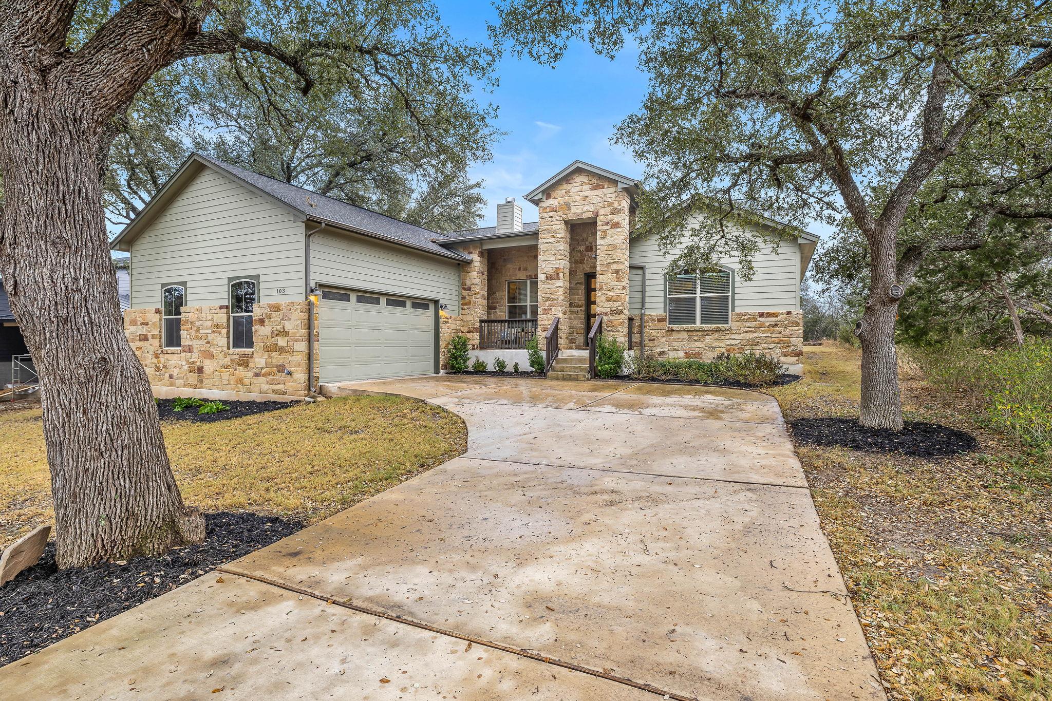 103 Kendall Dr, Spicewood, TX 78669