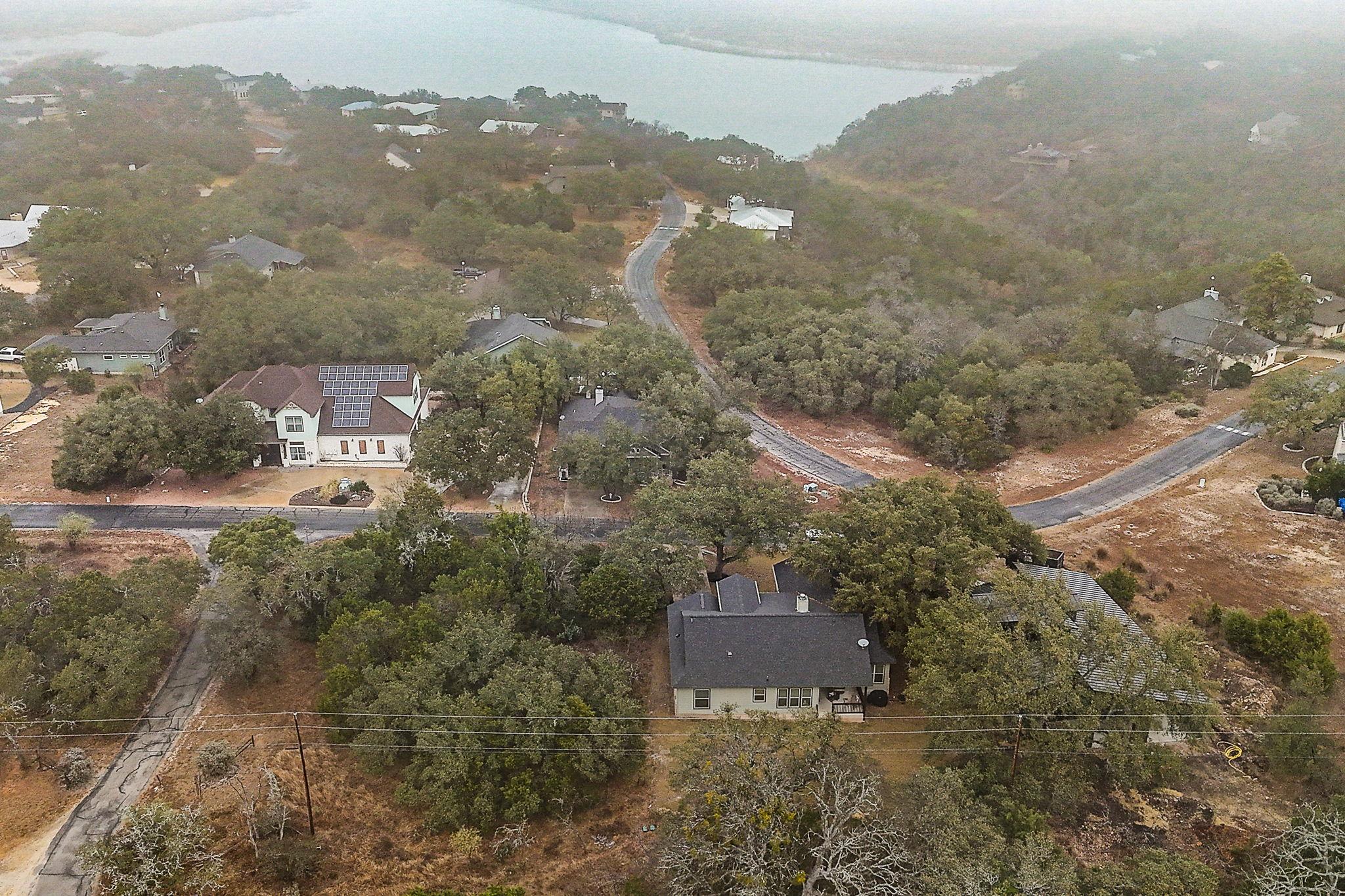 103 Kendall Dr, Spicewood, TX 78669