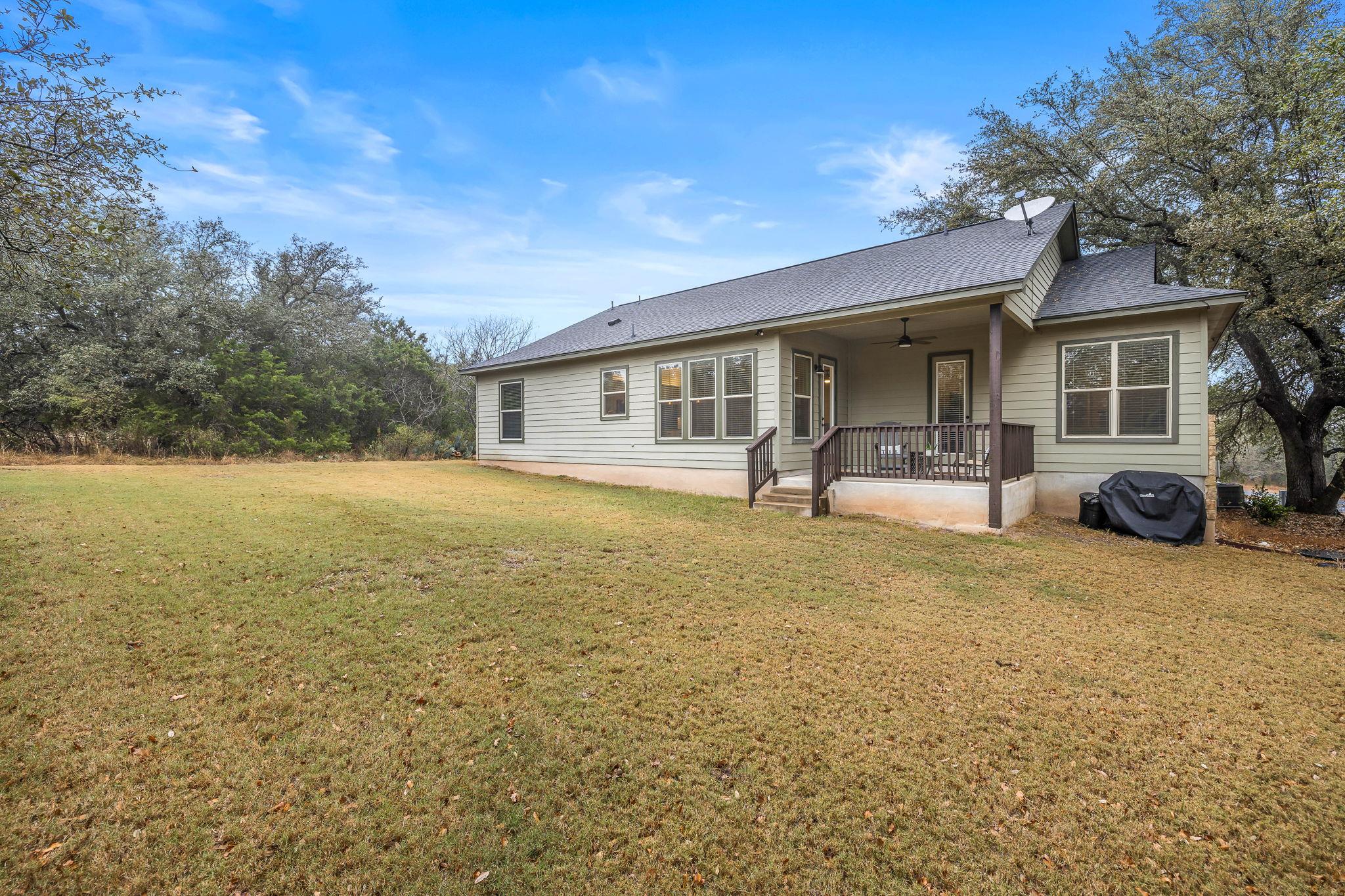 103 Kendall Dr, Spicewood, TX 78669