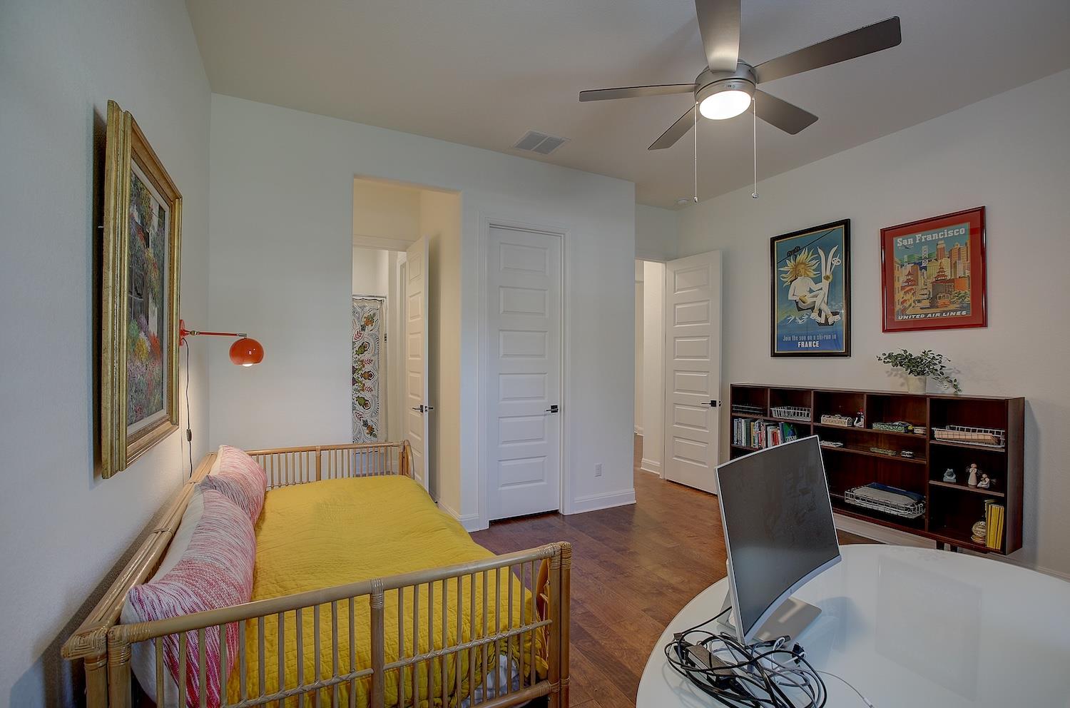 129 Hollytree Ct, Georgetown, TX 78628