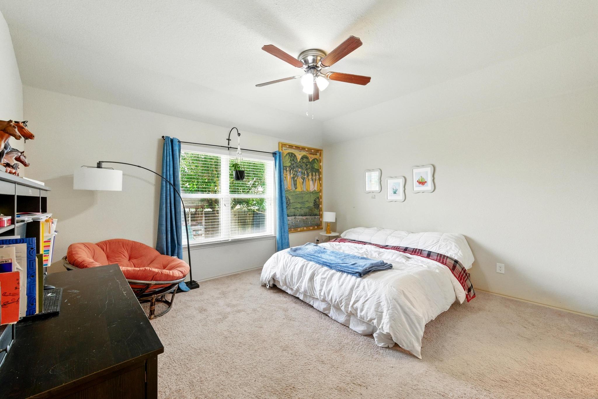 166 Tallow Trl, San Marcos, TX 78666