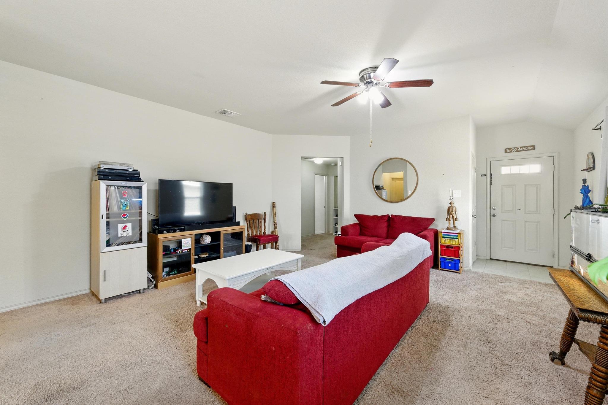 166 Tallow Trl, San Marcos, TX 78666