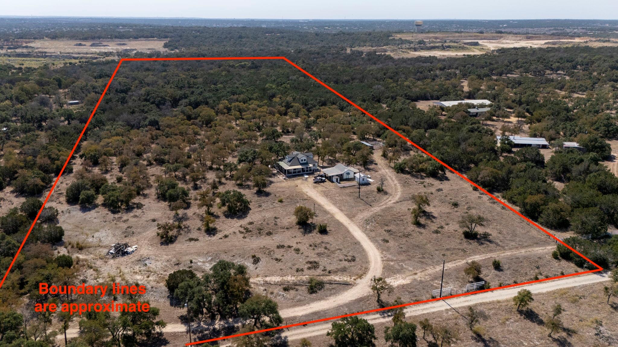 1501 Beaver Ln, Florence, TX 76527