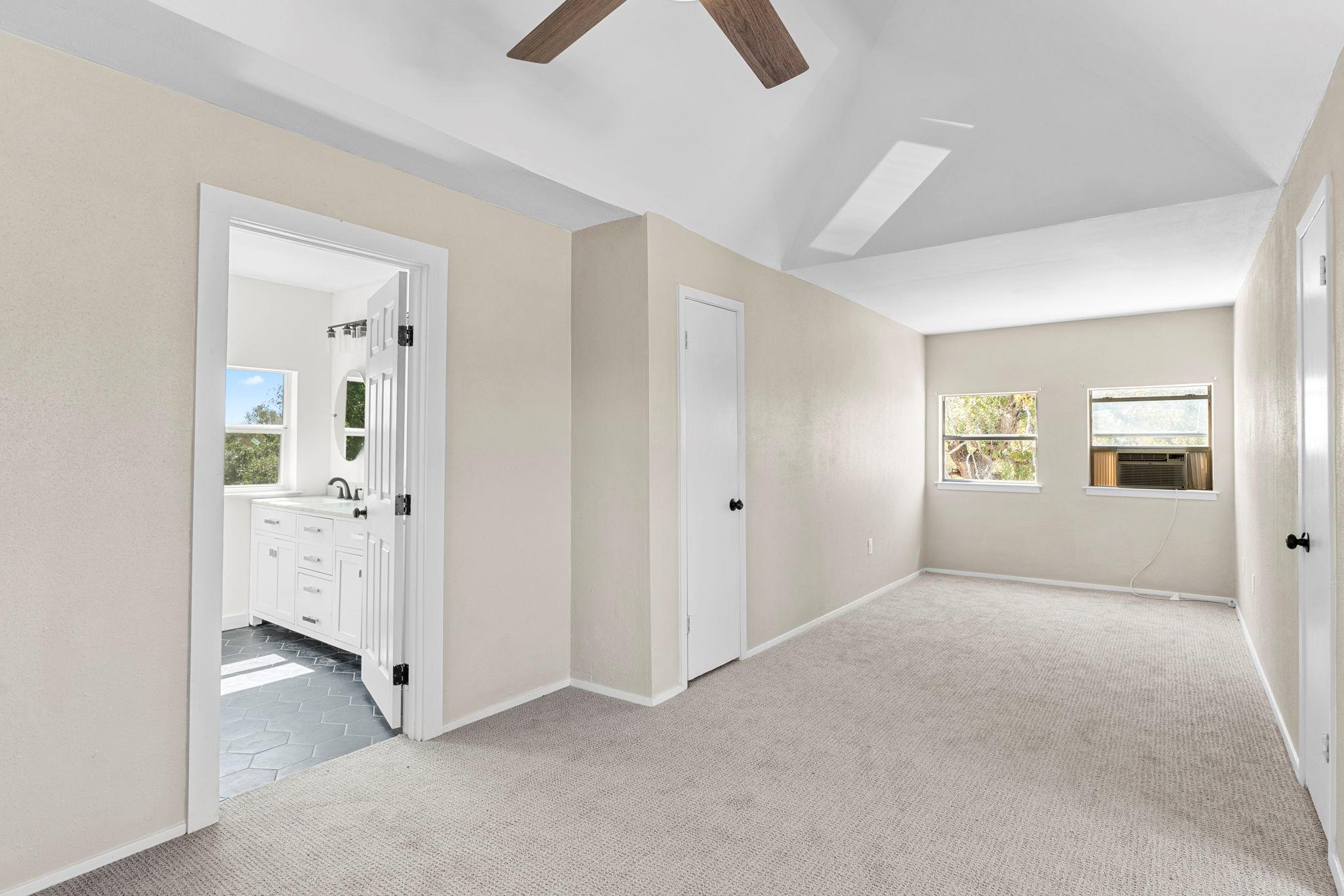 1501 Beaver Ln, Florence, TX 76527