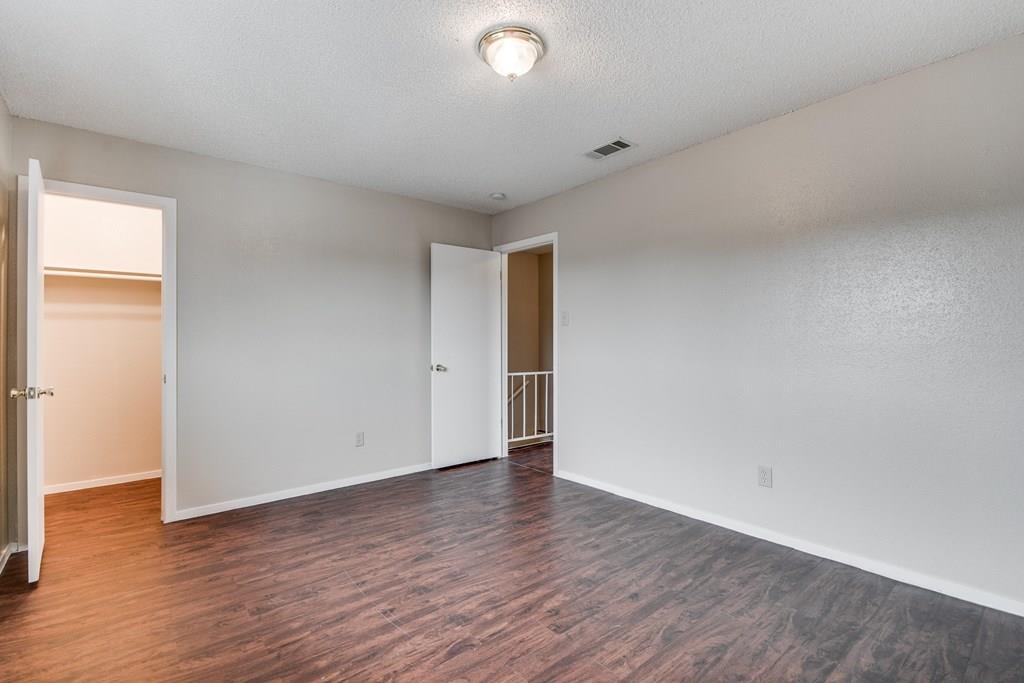 2611 Ektom Dr # B, Austin, TX 78745