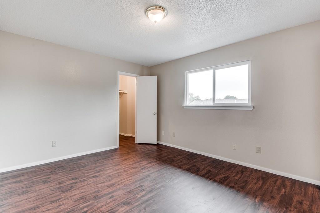 2611 Ektom Dr # B, Austin, TX 78745