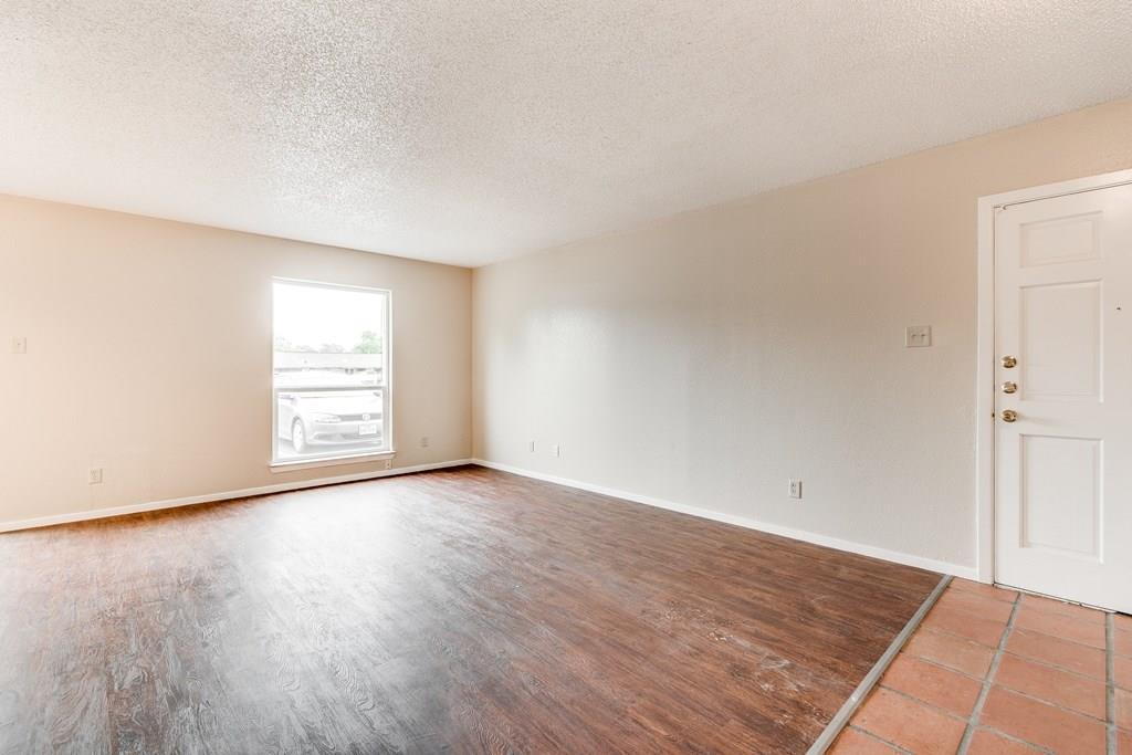 2611 Ektom Dr # B, Austin, TX 78745