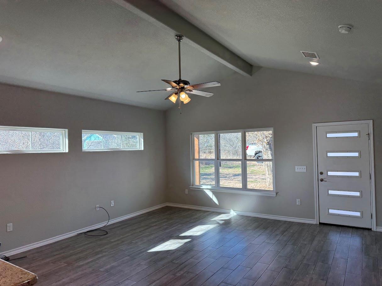 1636 Navajo Trl, Kingsland, TX 78639