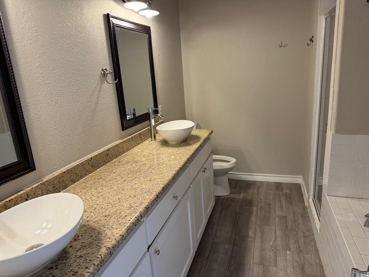 1636 Navajo Trl, Kingsland, TX 78639