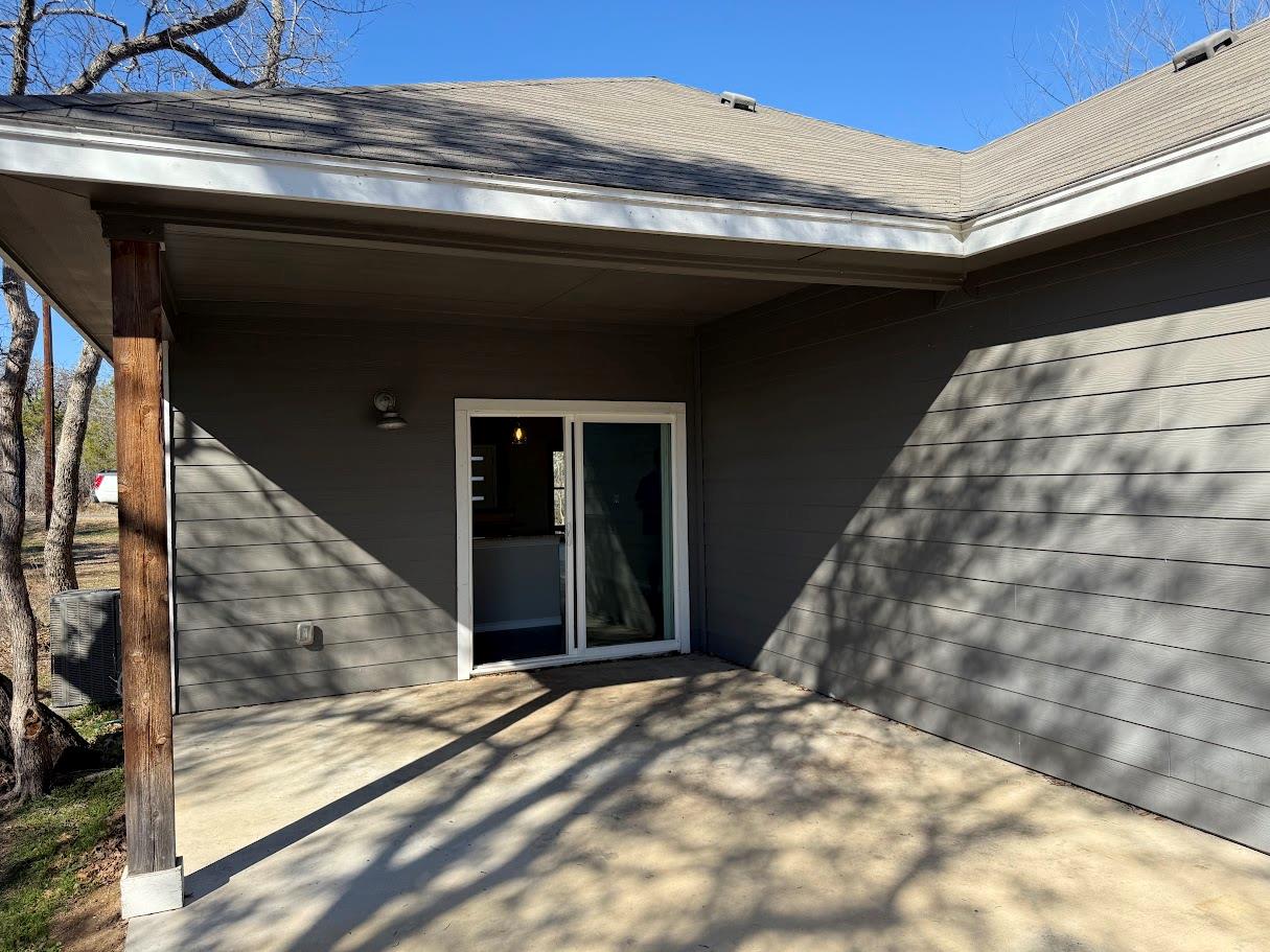 1636 Navajo Trl, Kingsland, TX 78639