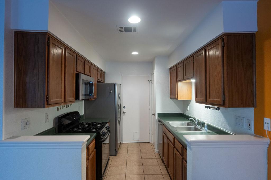 12212 Brigadoon Ln # 161, Austin, TX 78727