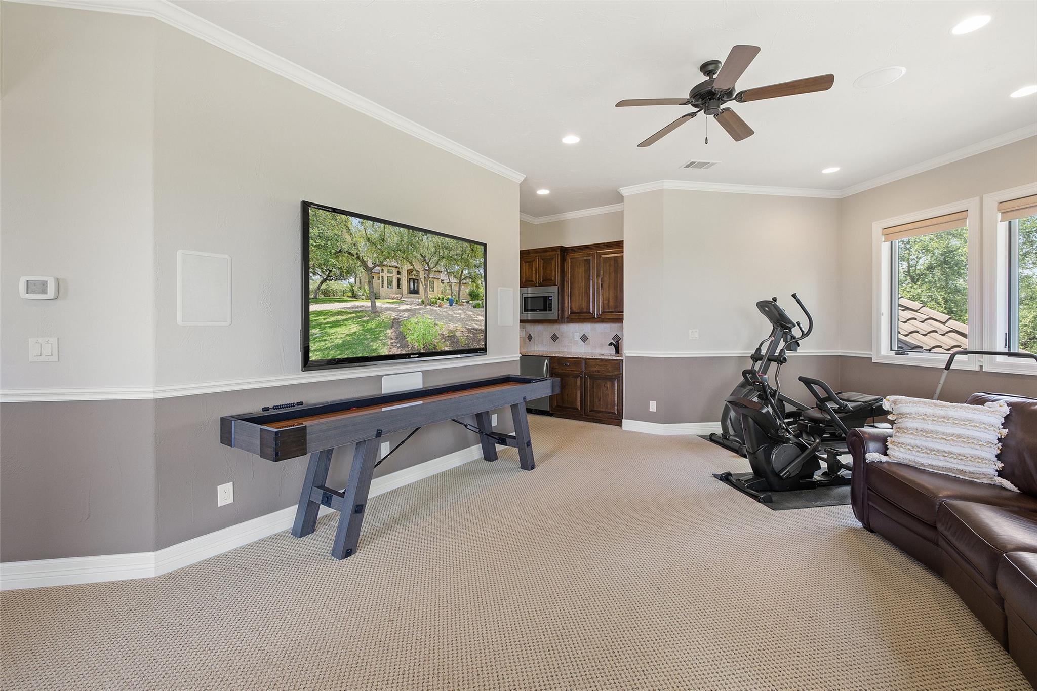 101 Hidden Hills Cv, Spicewood, TX 78669